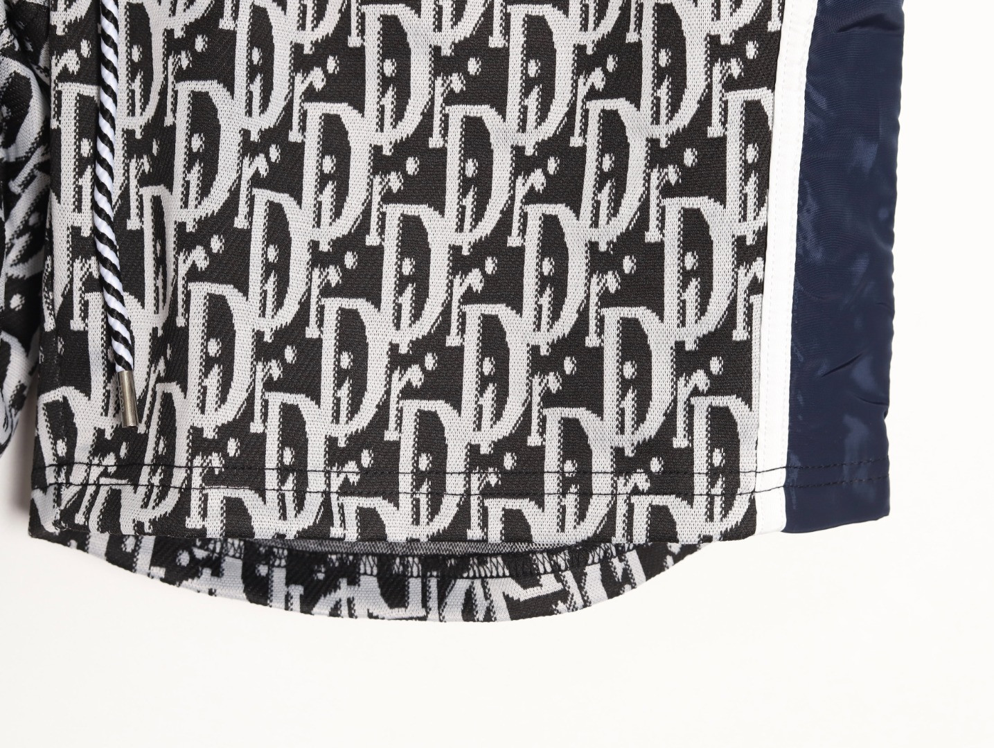 D*0r 25ss shorts