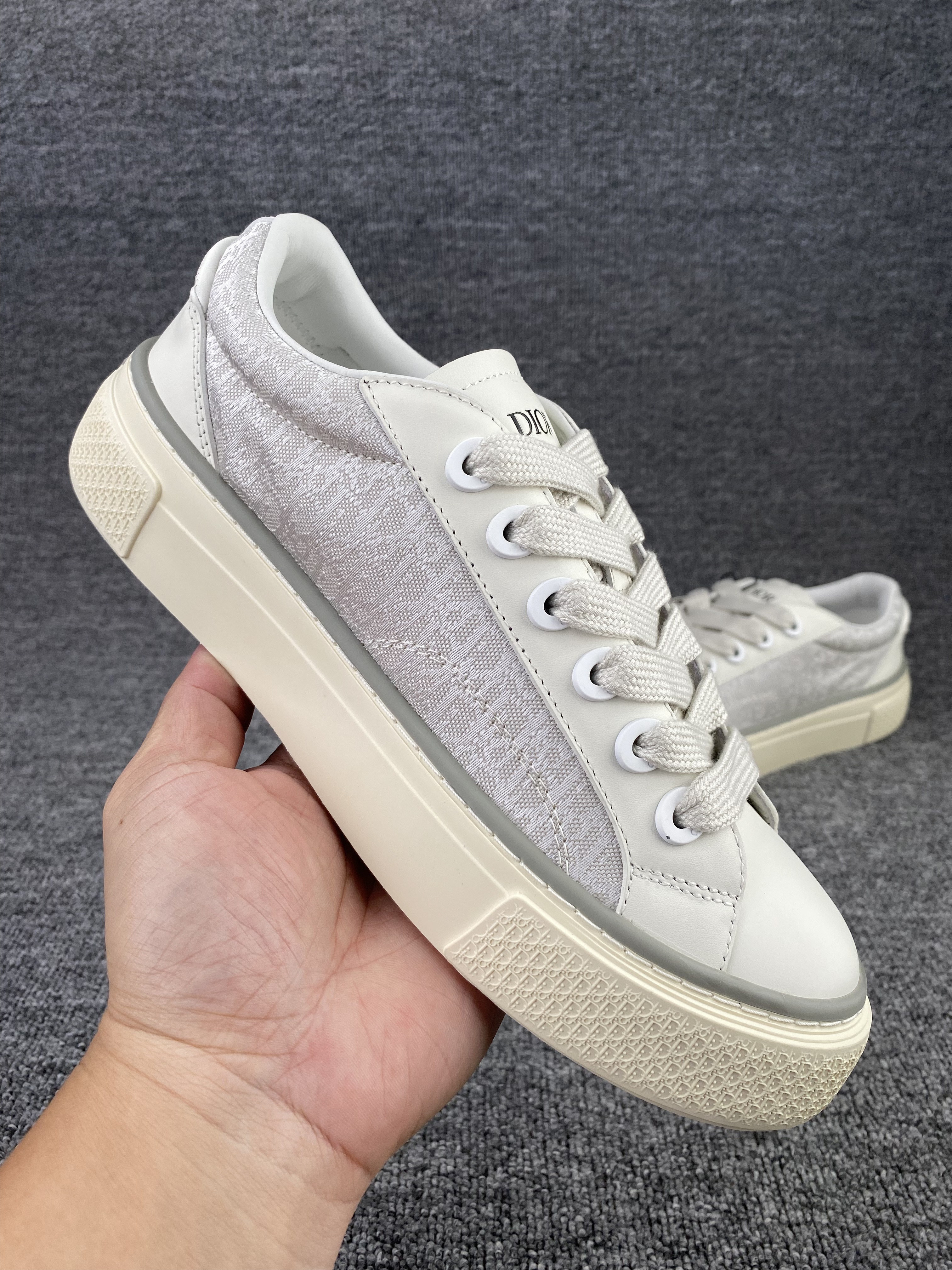 UA D*0r B33 Sneaker