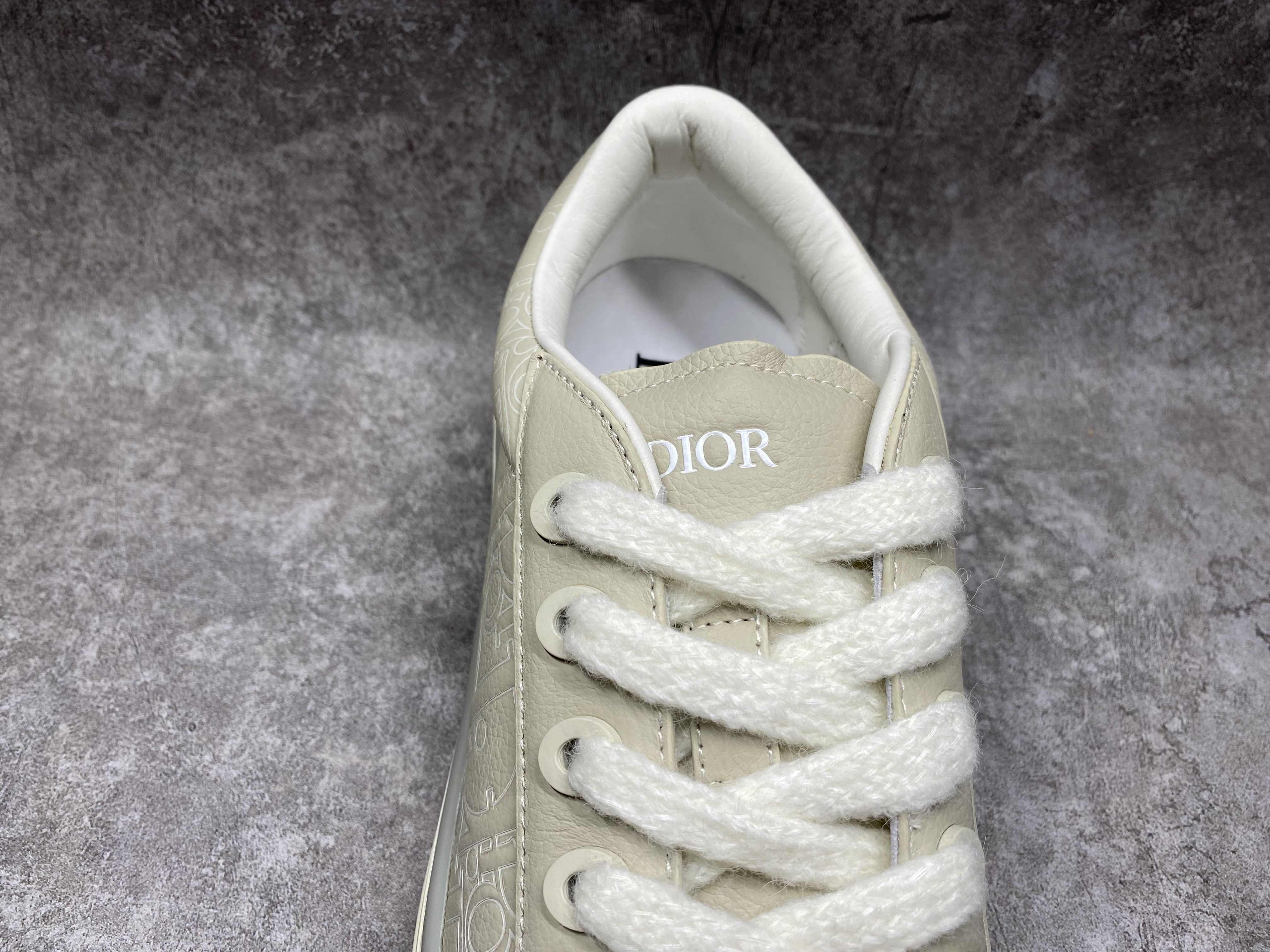 UA D*0r B33 Sneaker