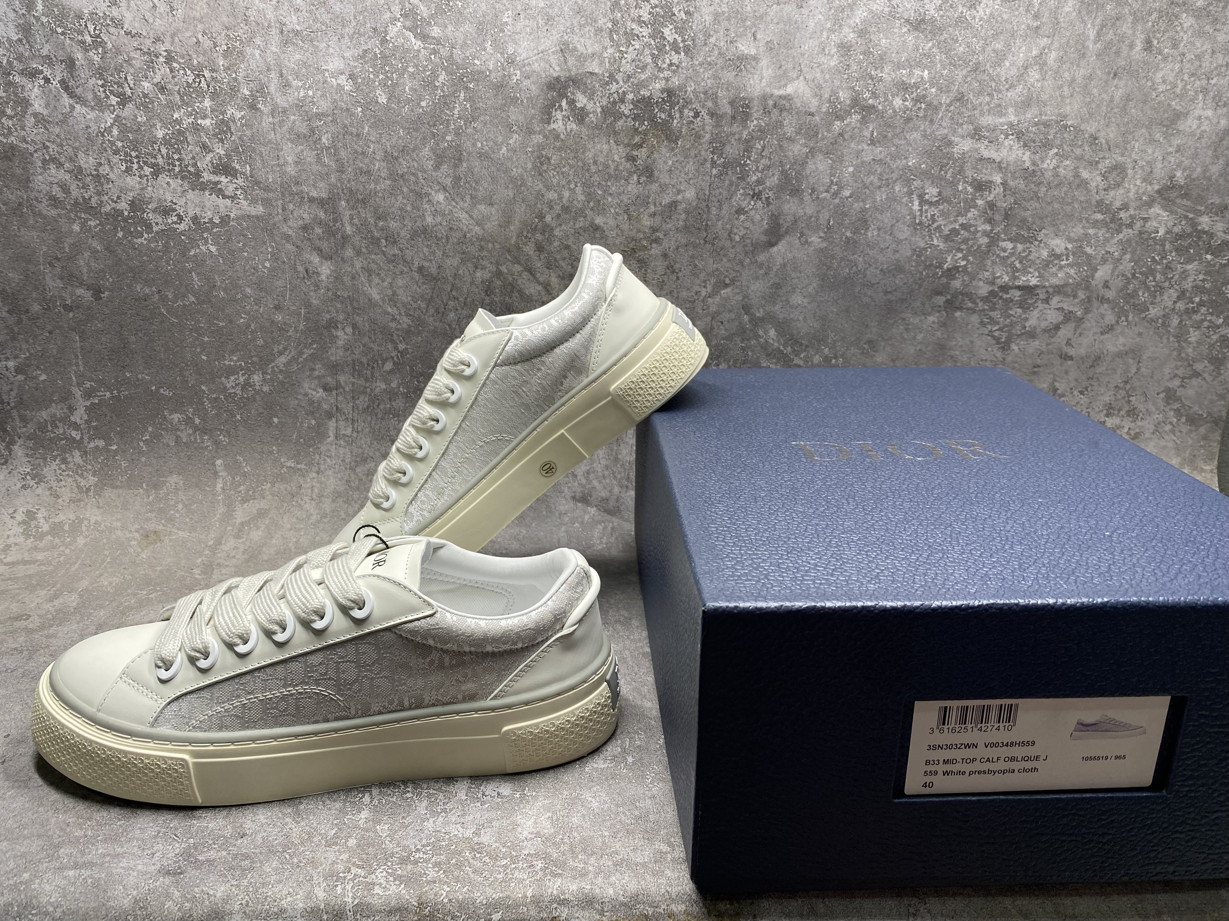 UA D*0r B33 Sneaker
