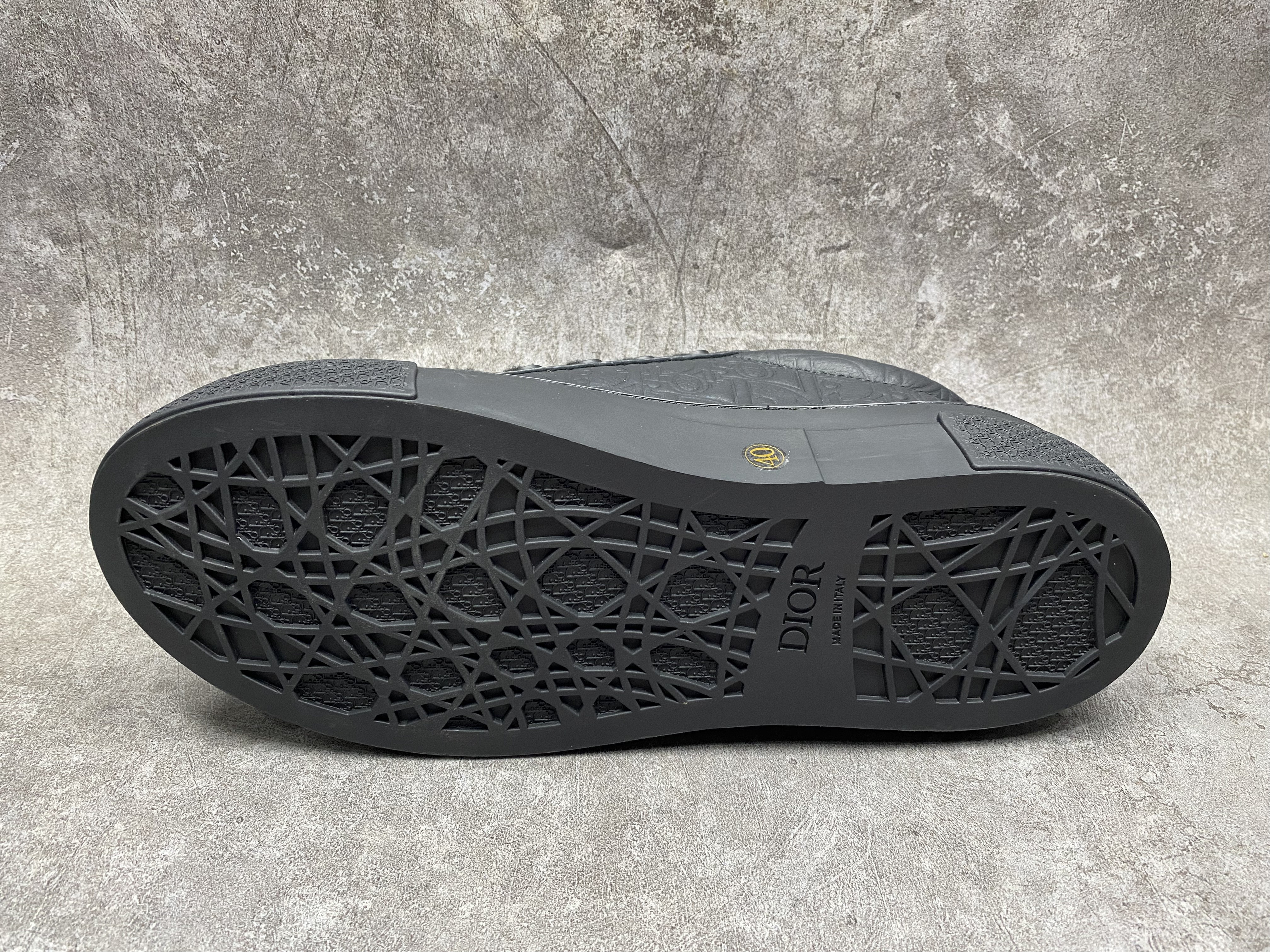 UA D*0r B33 Sneaker