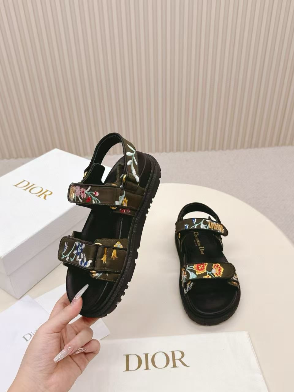 UA D*0r D*0ract Sandals
