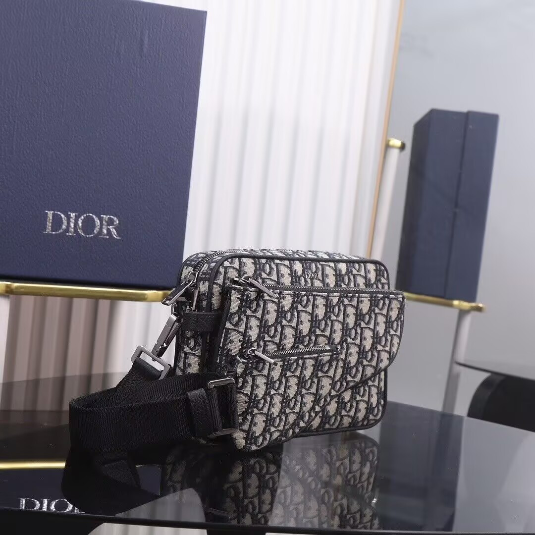 D*0r Saddle Triple Pouch Beige and Black D*0r Oblique Jacquard 18x25x5cm