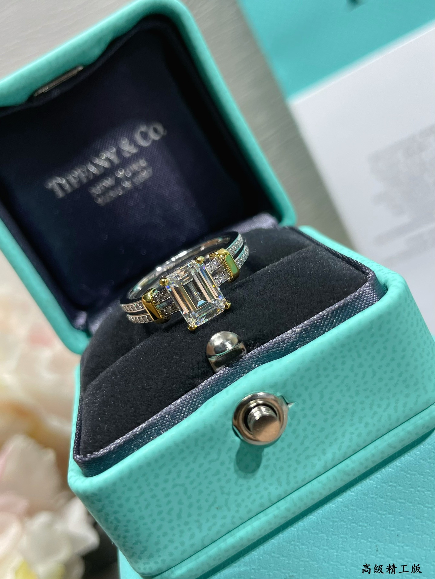 T*f*ny & Co. Mixed-Metal White Diamond Ring Ag925