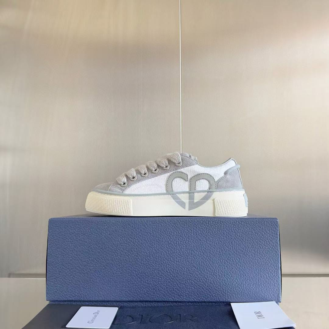 UA D*0r B33 Sneaker