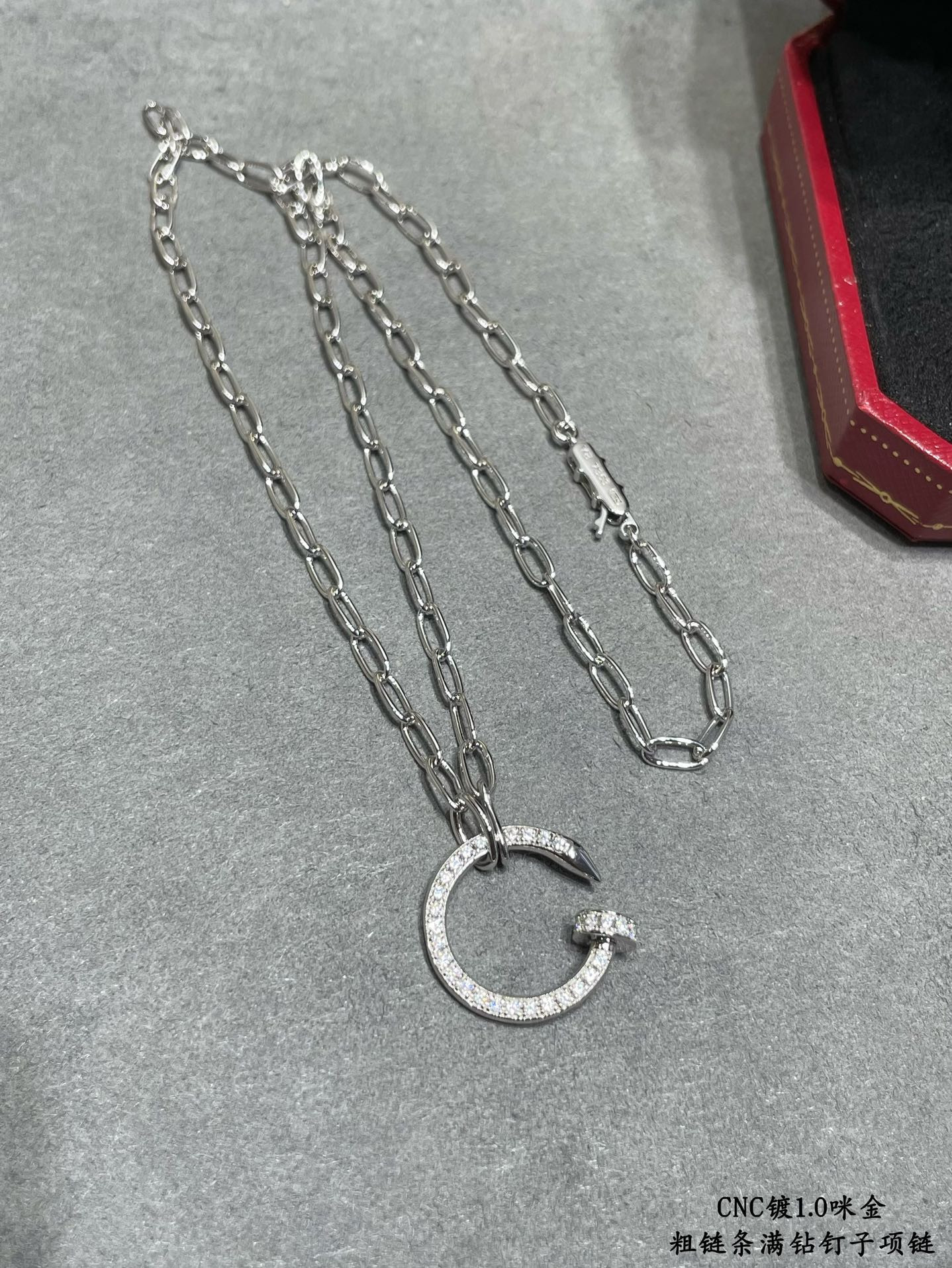Ca*t*er Thick chain full of diamond nail Necklace