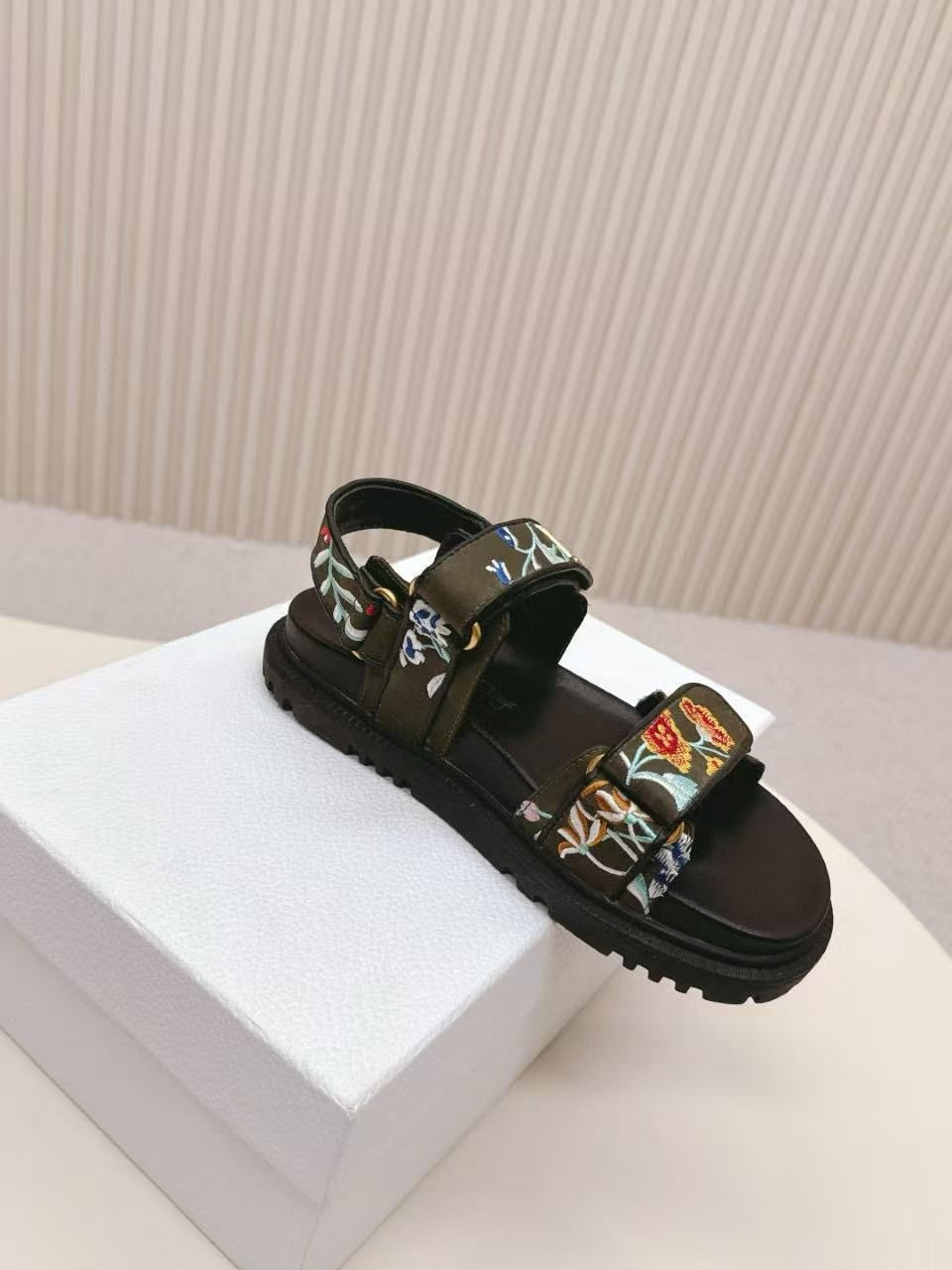 UA D*0r D*0ract Sandals