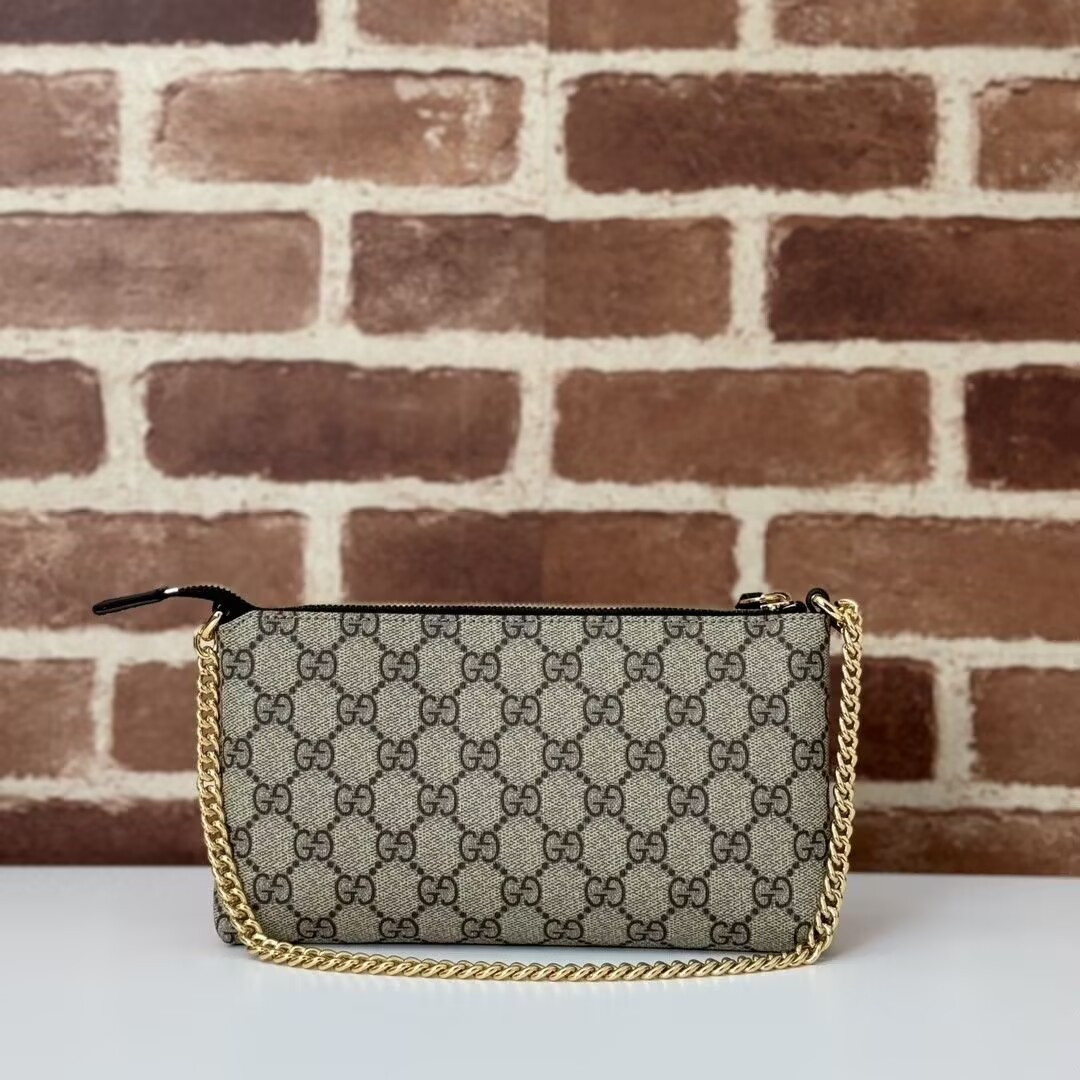 G*u*i Chain Wristlet Wallet GG Coated Canvas 22.5x13x2.5cm