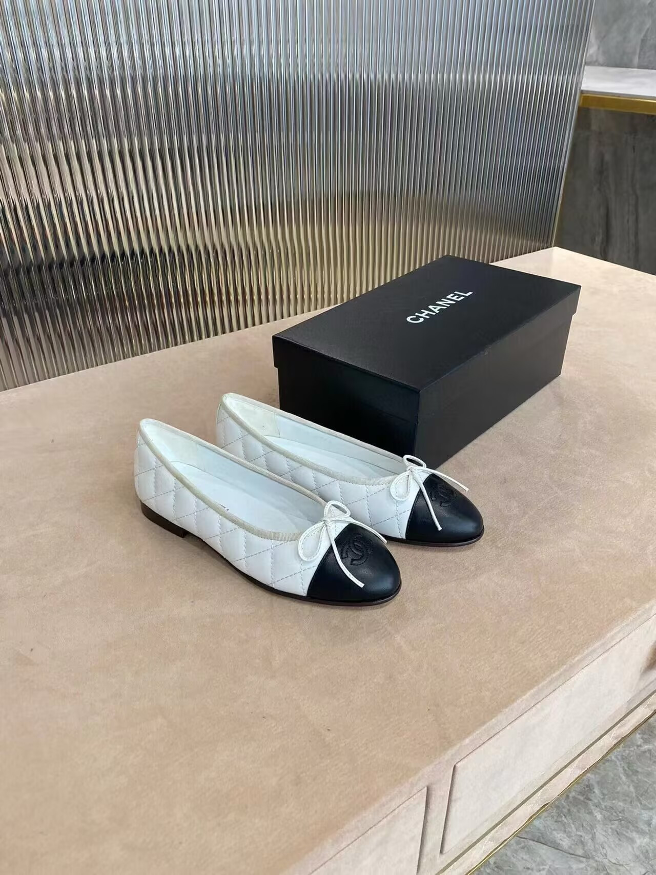 Ch*el BALLET FLATS Aged Calfskin White & Black