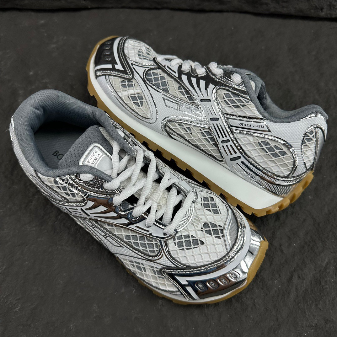 UA Bo*te*ga Ve*ne*ta Orbit Sneaker