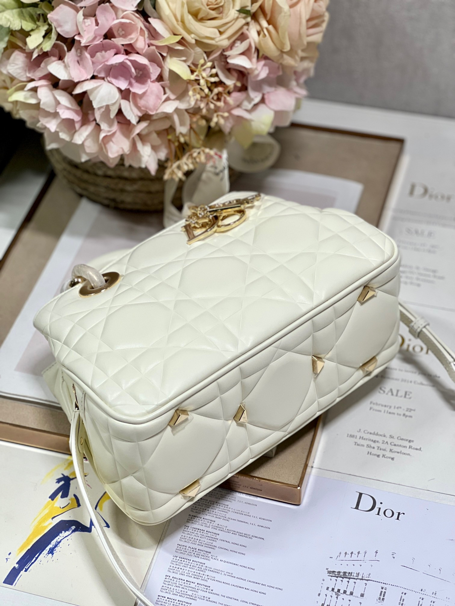 Lady D*0r 95•22 24×16.5×9.5cm