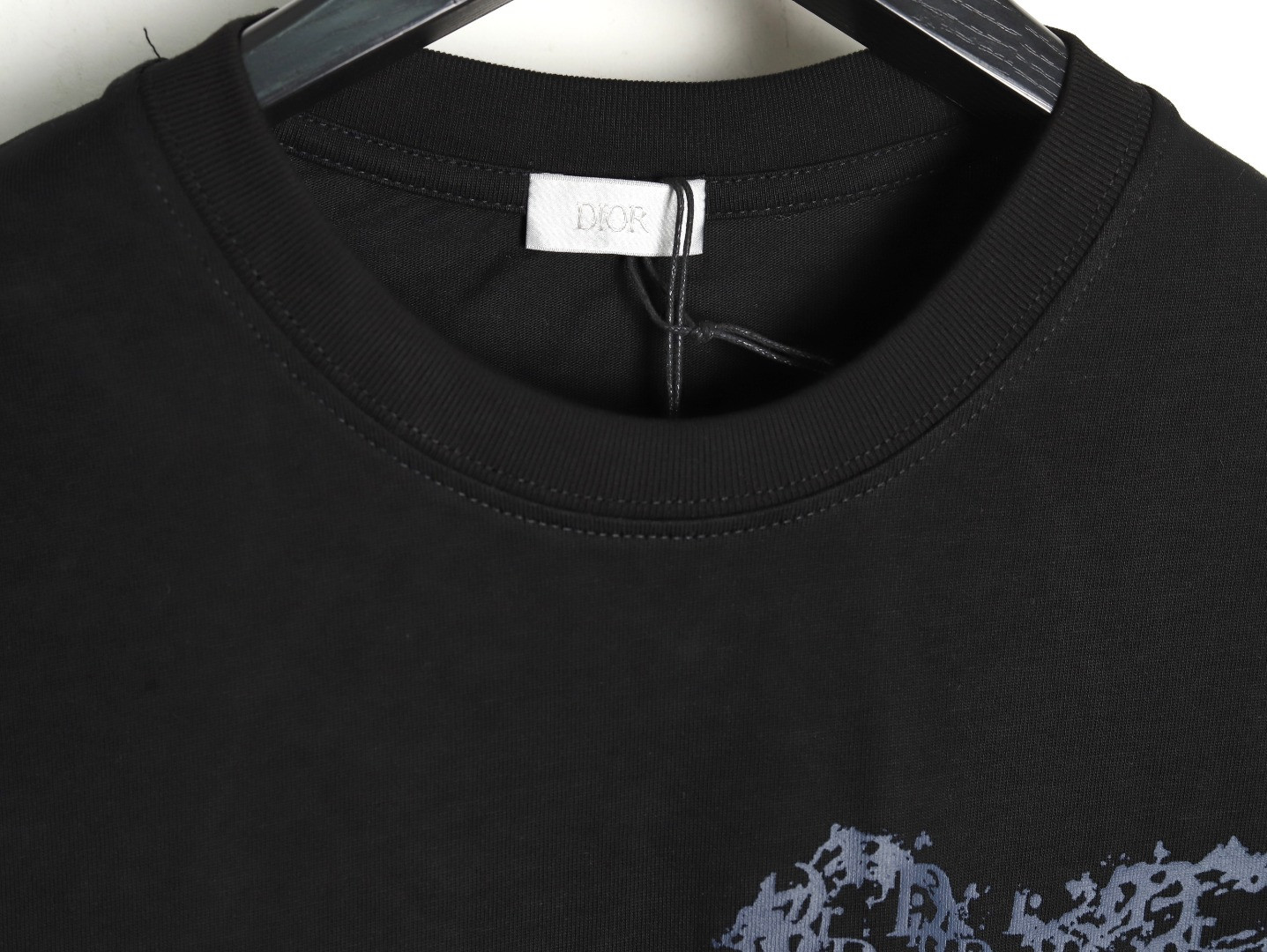 D*0r Short-sleeved T-shirt