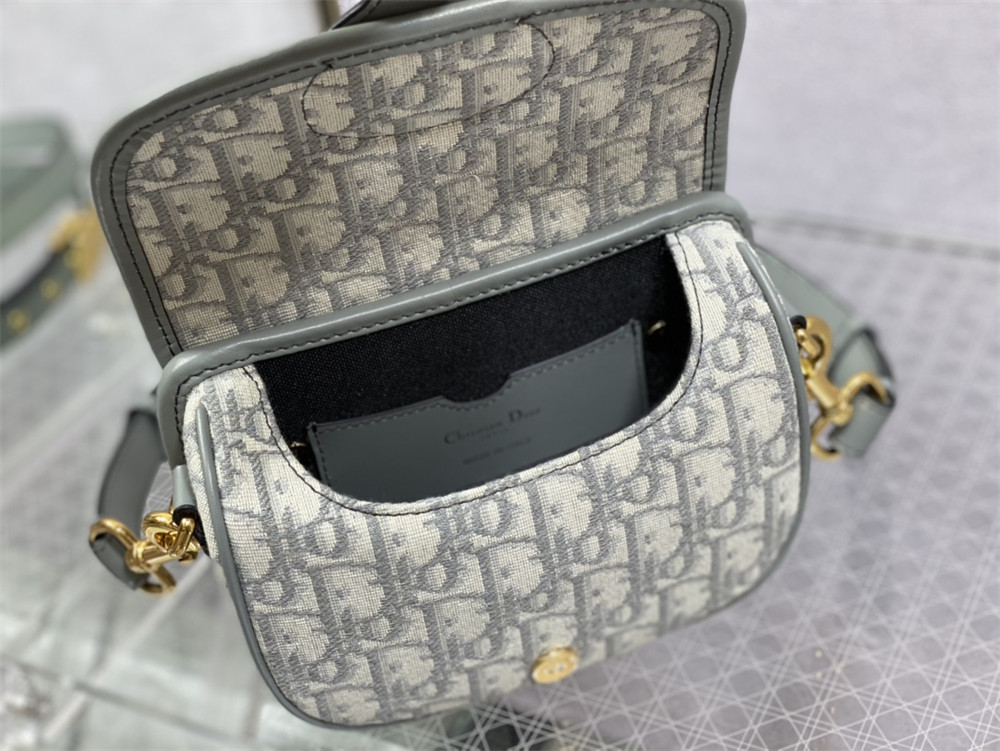 MEDIUM D*0r BOBBY BAG White D*0r Oblique Jacquard