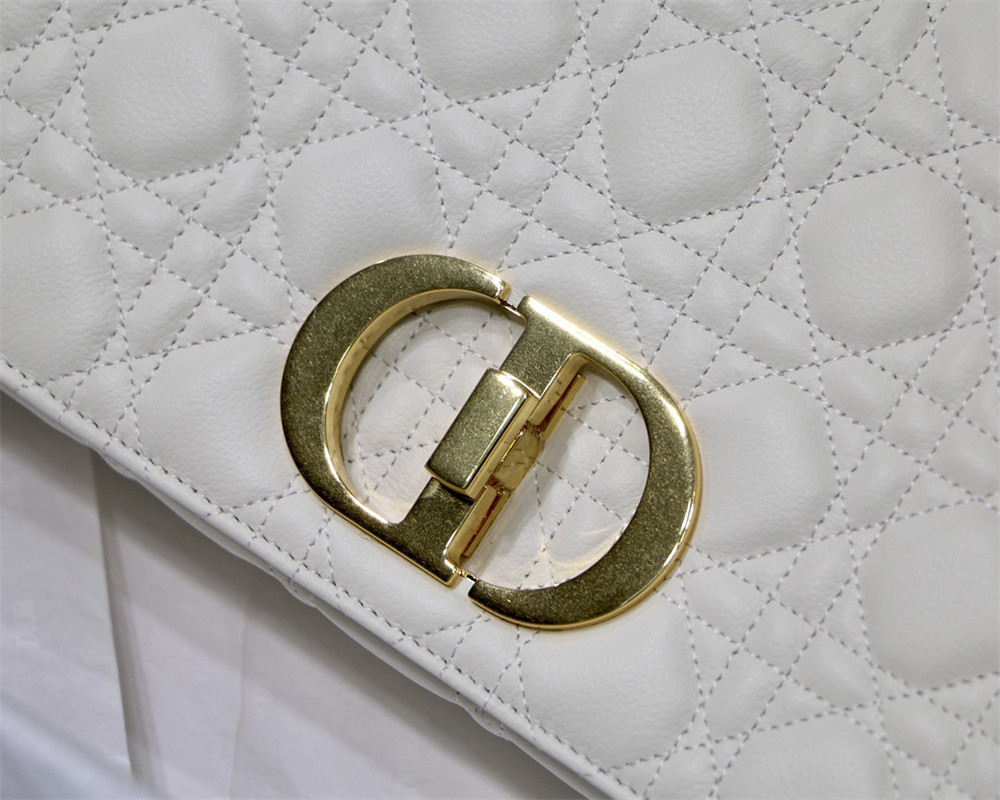LARGE D*0r CARO BAG Ivory S*pple Cannage Calfskin 29 x 18 x 10 cm