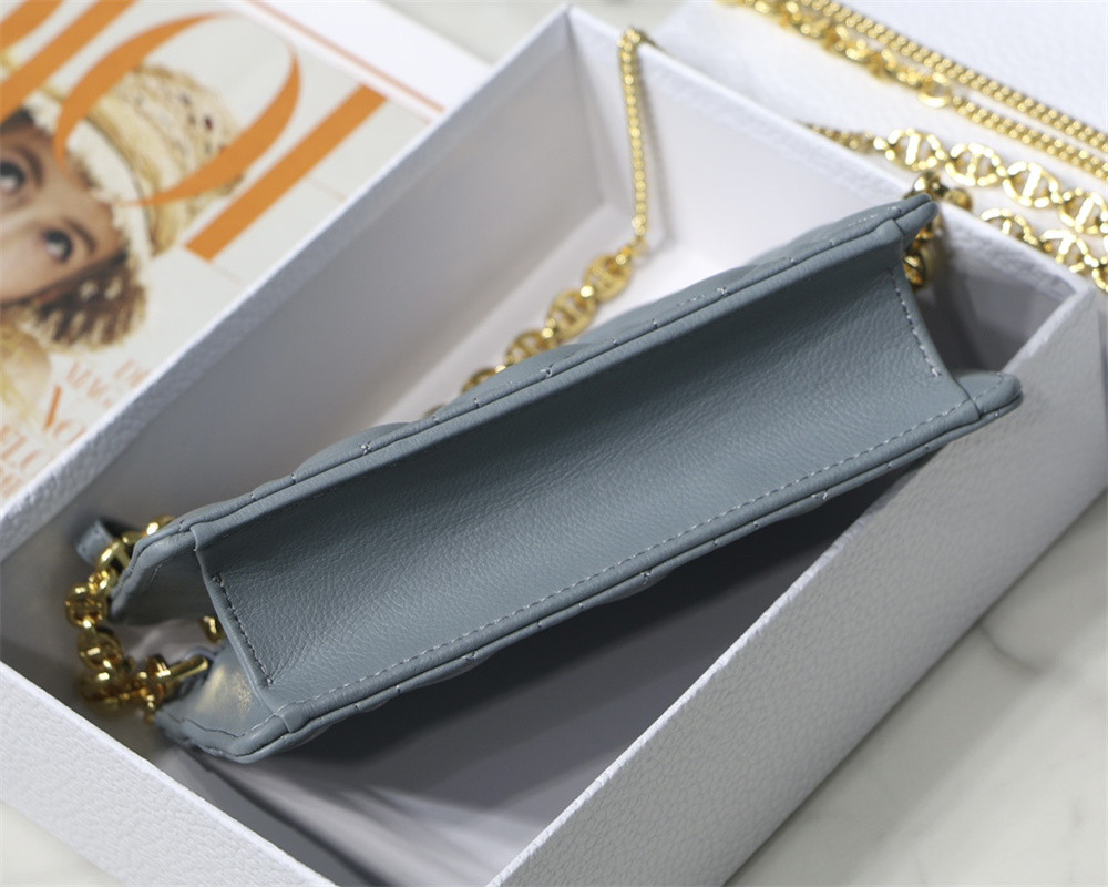 D*0r CARO ZIPPED POUCH WITH CHAIN Blue S*pple Cannage Calfskin 19 x 14 x 4.5 cm