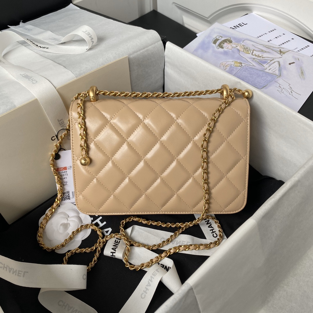 Ch*el FLAP BAG Apricot 22×14.5×8cm