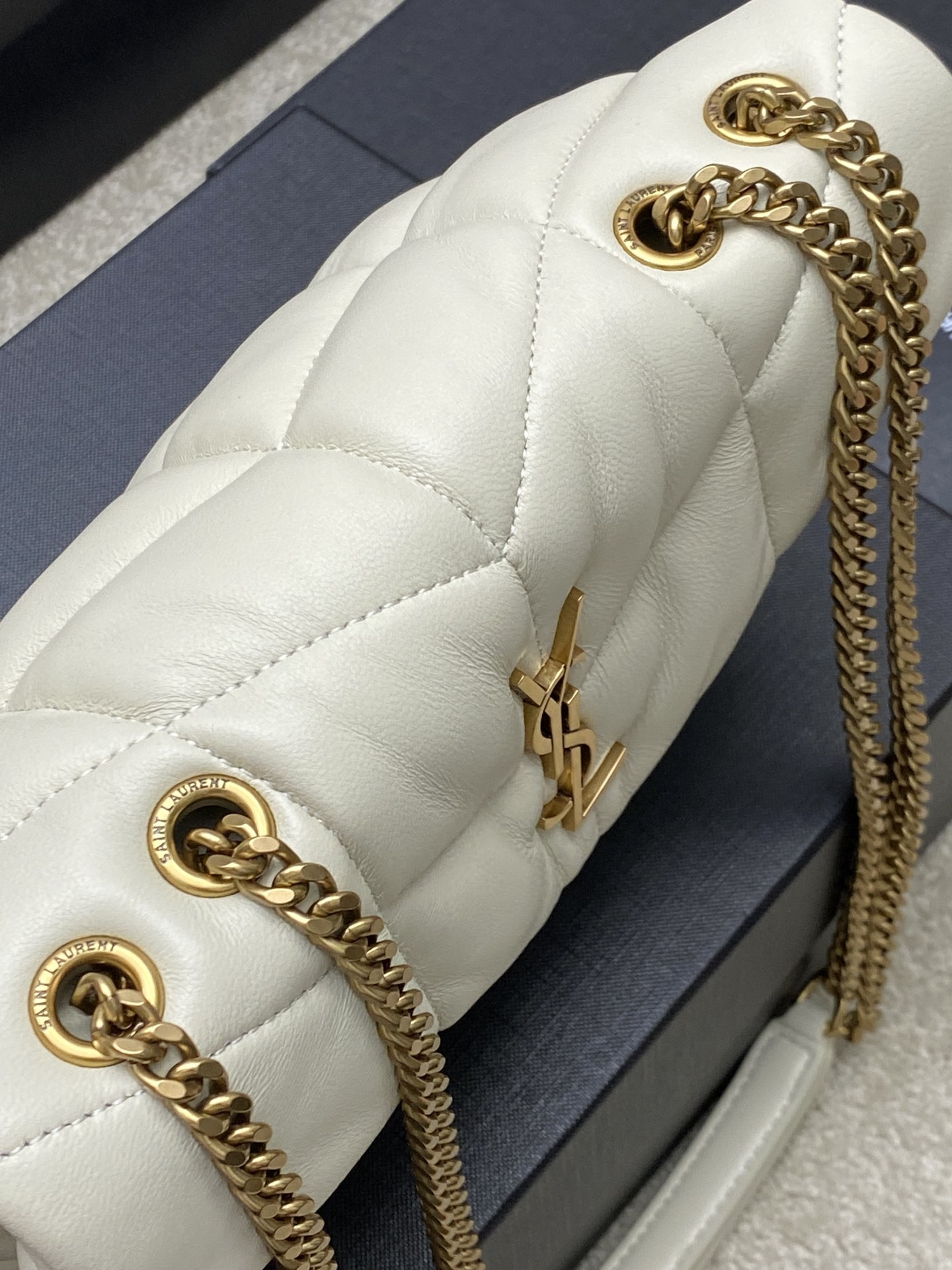 Y*L PUFFER IN LEATHER WHITE 23 X 15.5 X 5.8 CM