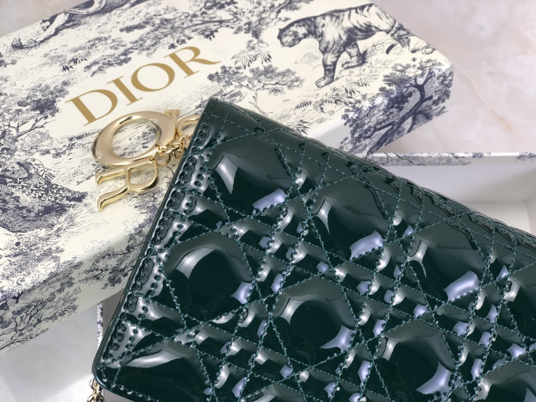Lady D*0r Pouch Dark Green Patent Cannage Calfskin 8.5 x 4.5 x 1 inches
