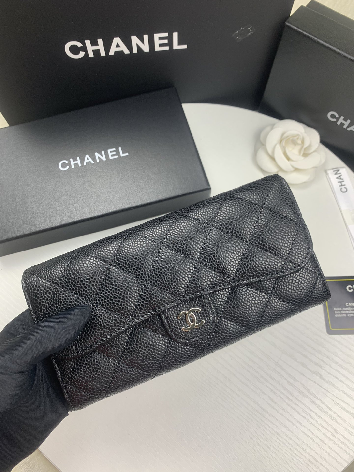 Ch*el flap wallet grained leather black 19.5 x10 cm