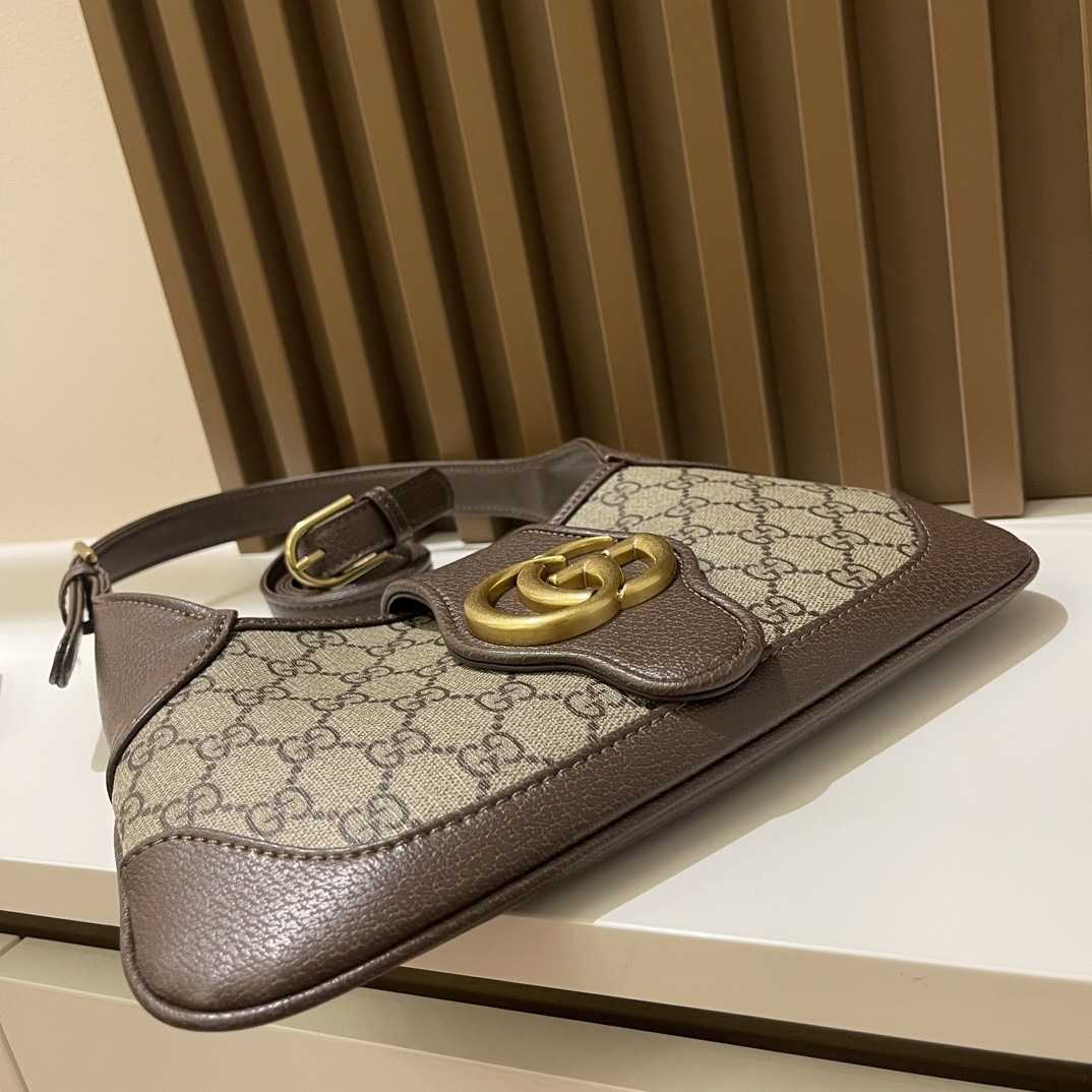 G*u*i APHRODITE SHOULDER BAG 27 X 13.5 X 2 cm