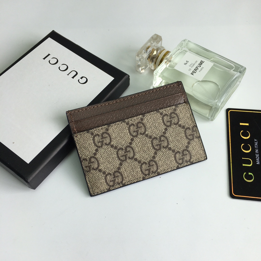 G*u*i GG CARD CASE WALLET