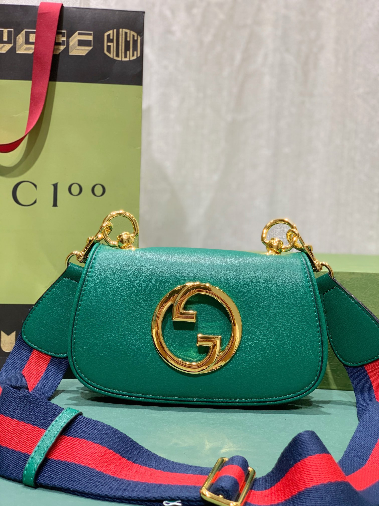 G*u*i BLONDIE MINI BAG GREEN 8.7"W x 5.1"H x 2.2"D