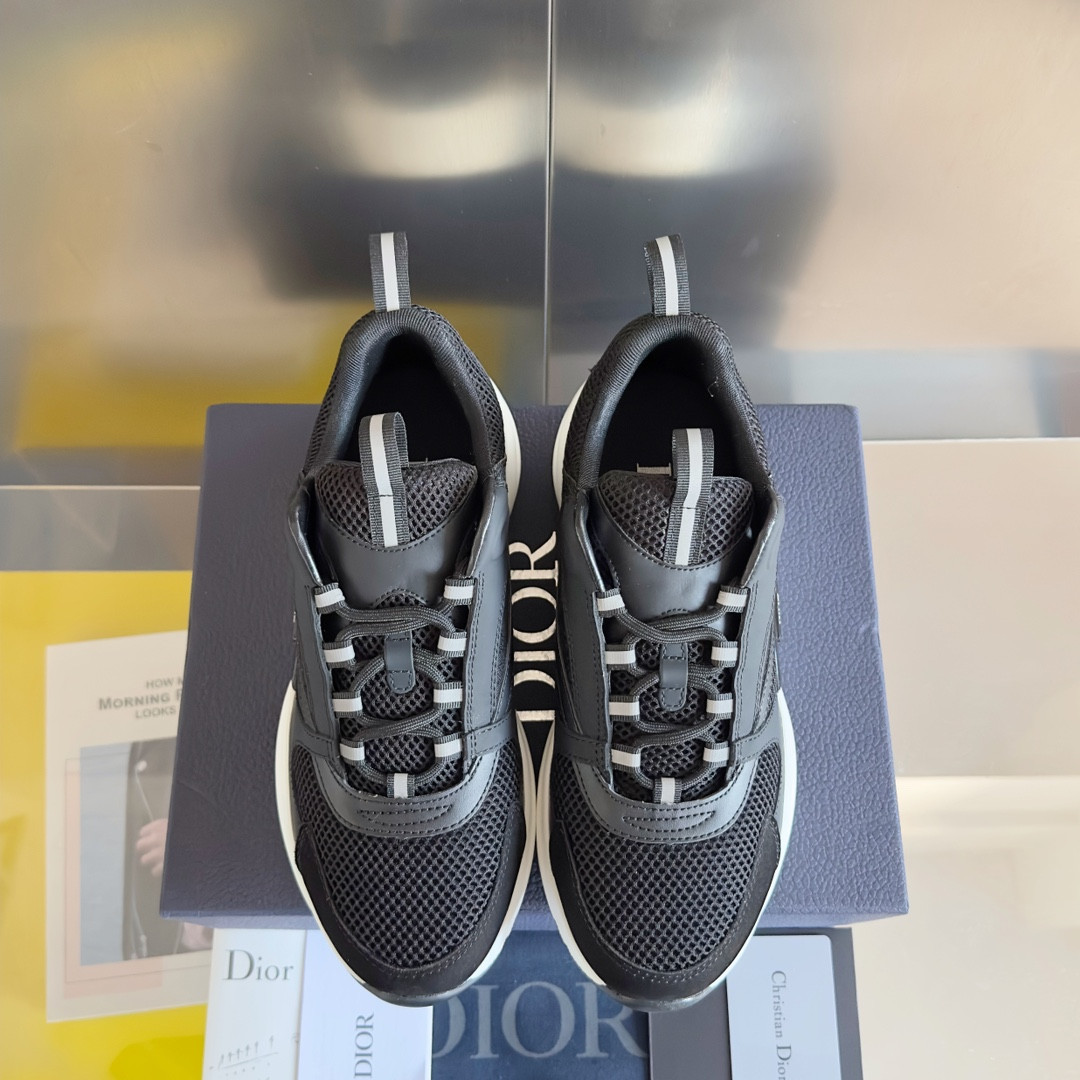UA D*0r B22 black Sneaker