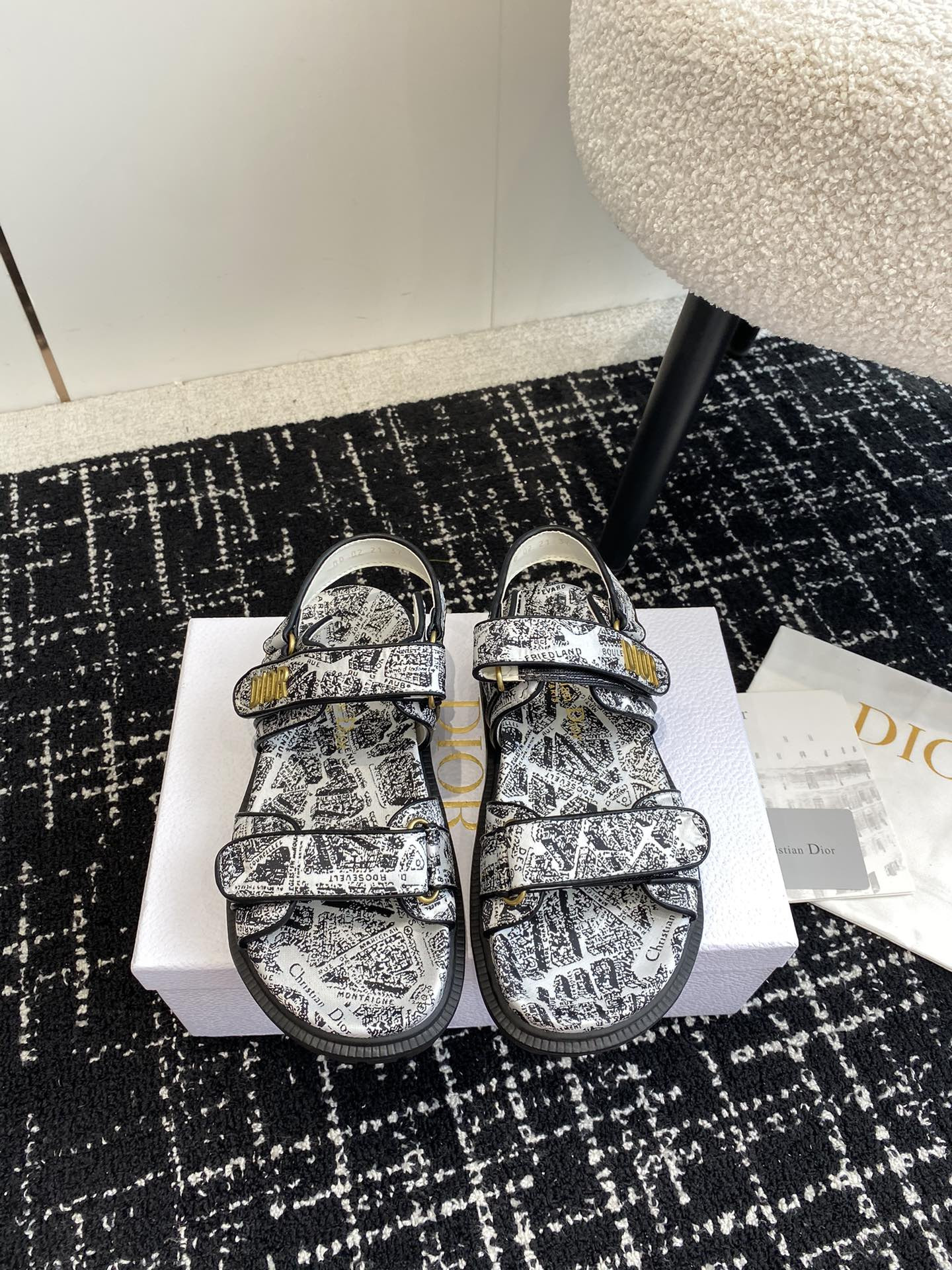 UA D*0ract Sandal