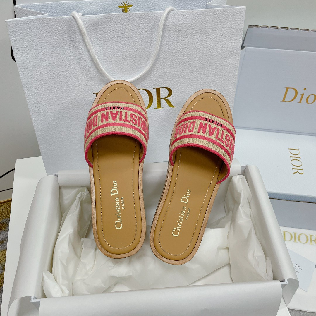 UA D*0riviera Dway Platform Slide Candy Pink