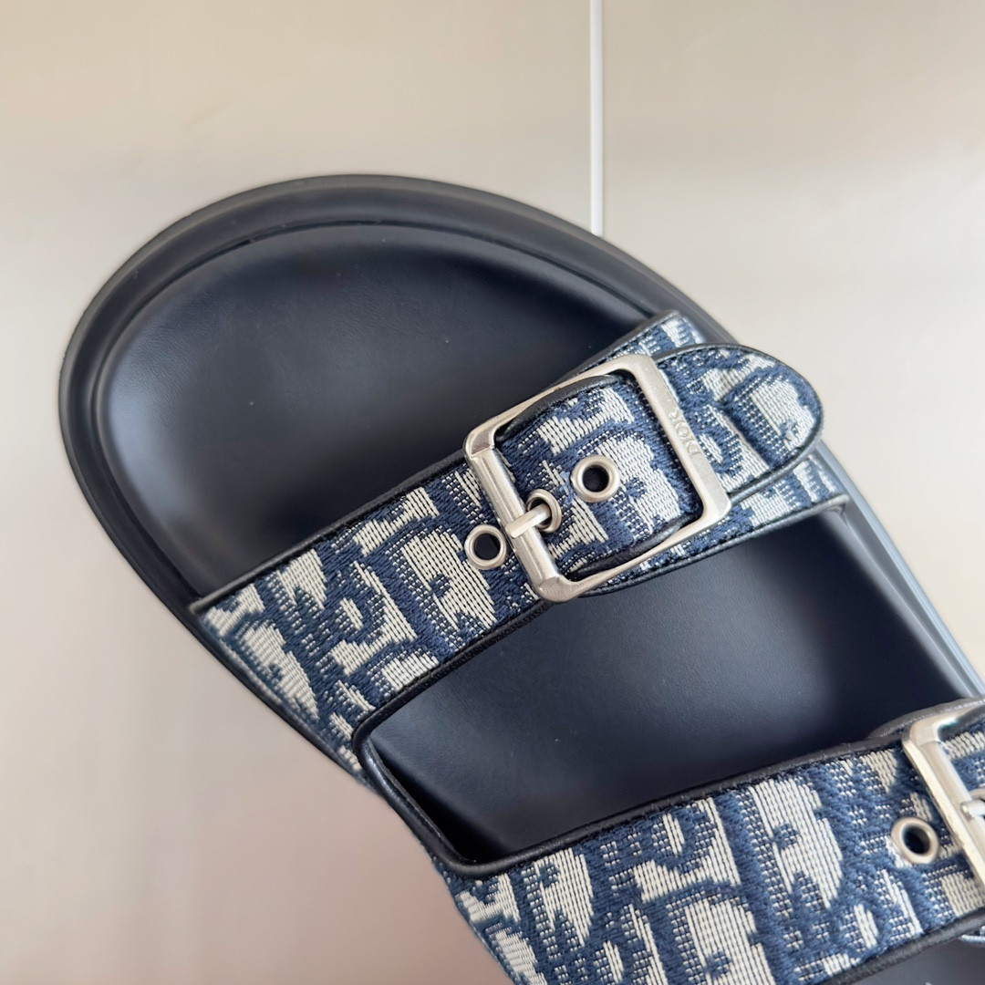 UA D*0r Aqua Sandal