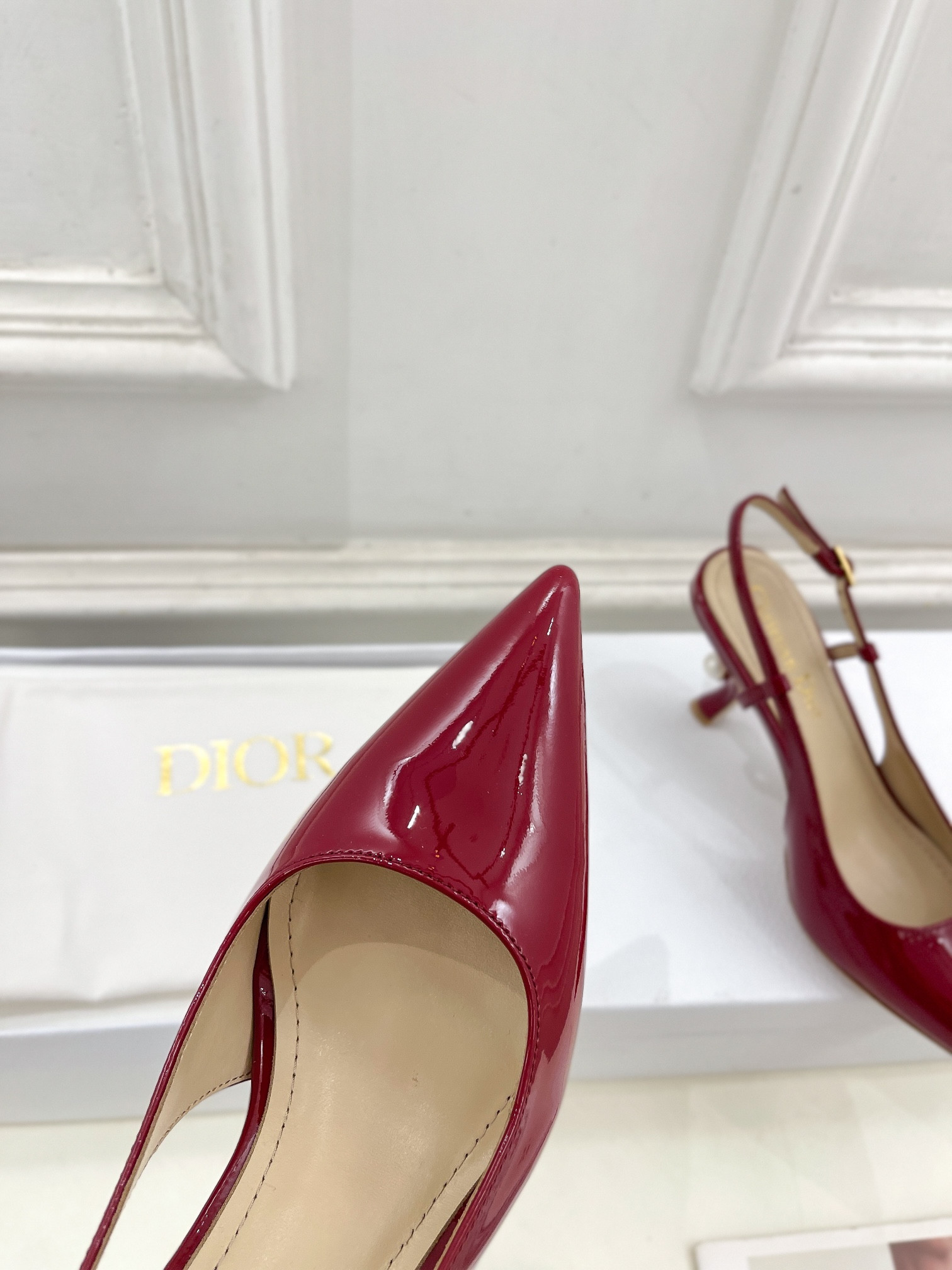 UA D*0r Tribales Slingback Pump