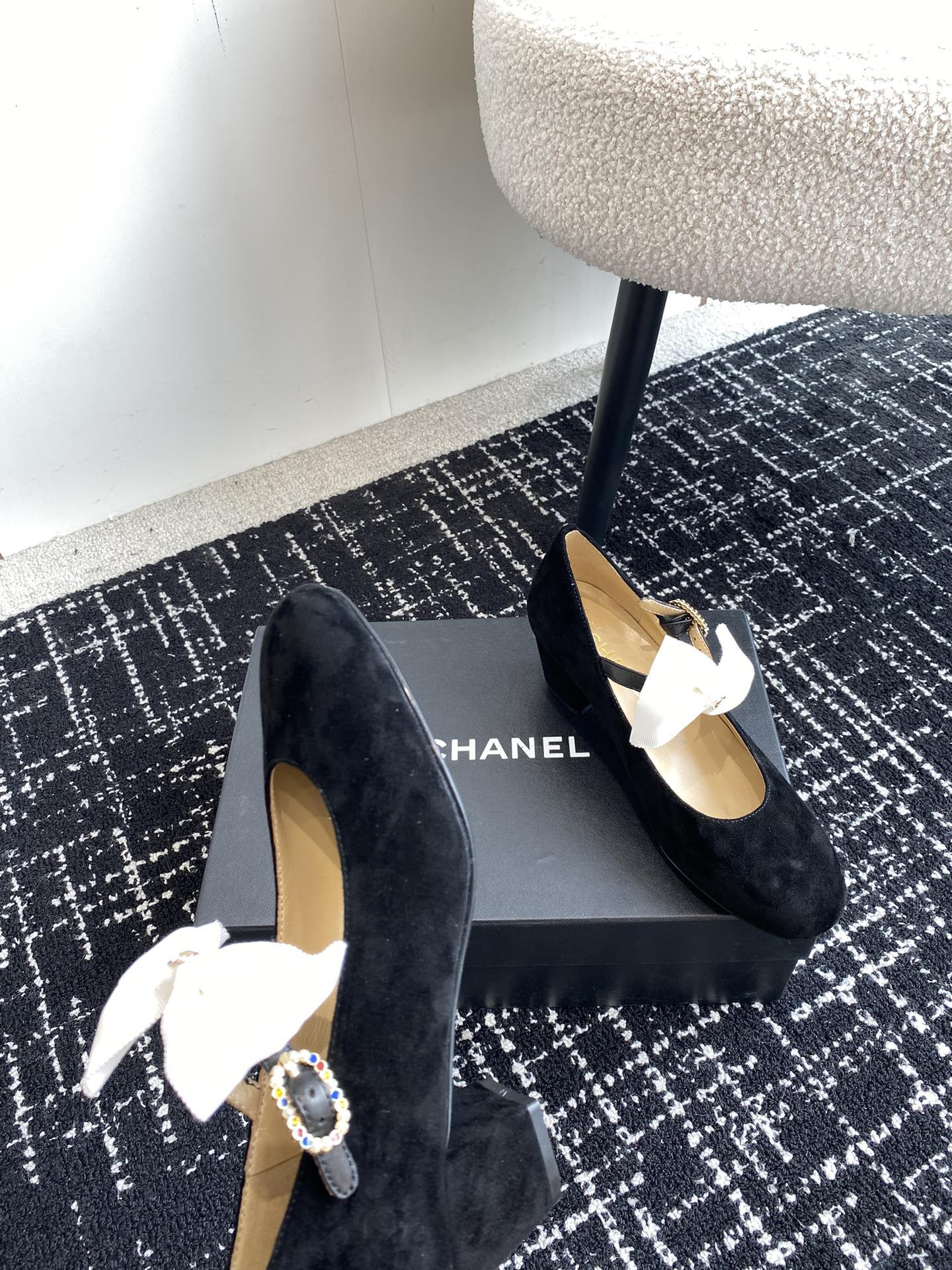 UA Ch*el MARY JANES