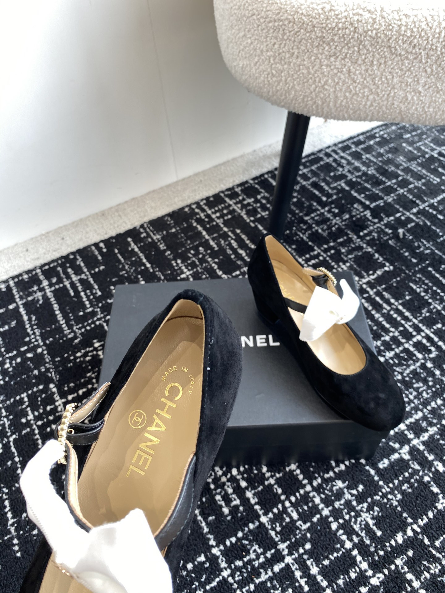 UA Ch*el MARY JANES