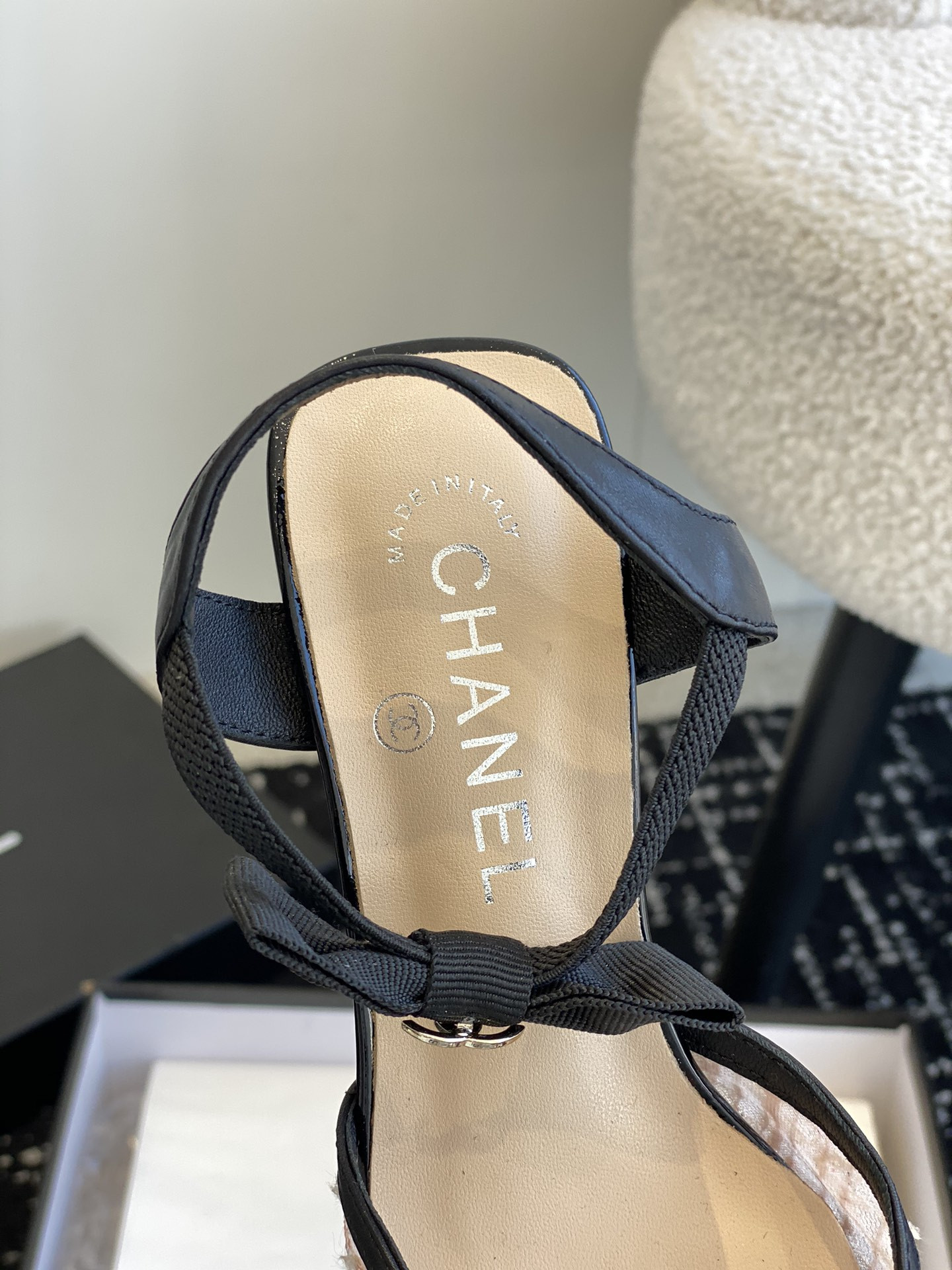 UA Ch*el SLINGBACKS
