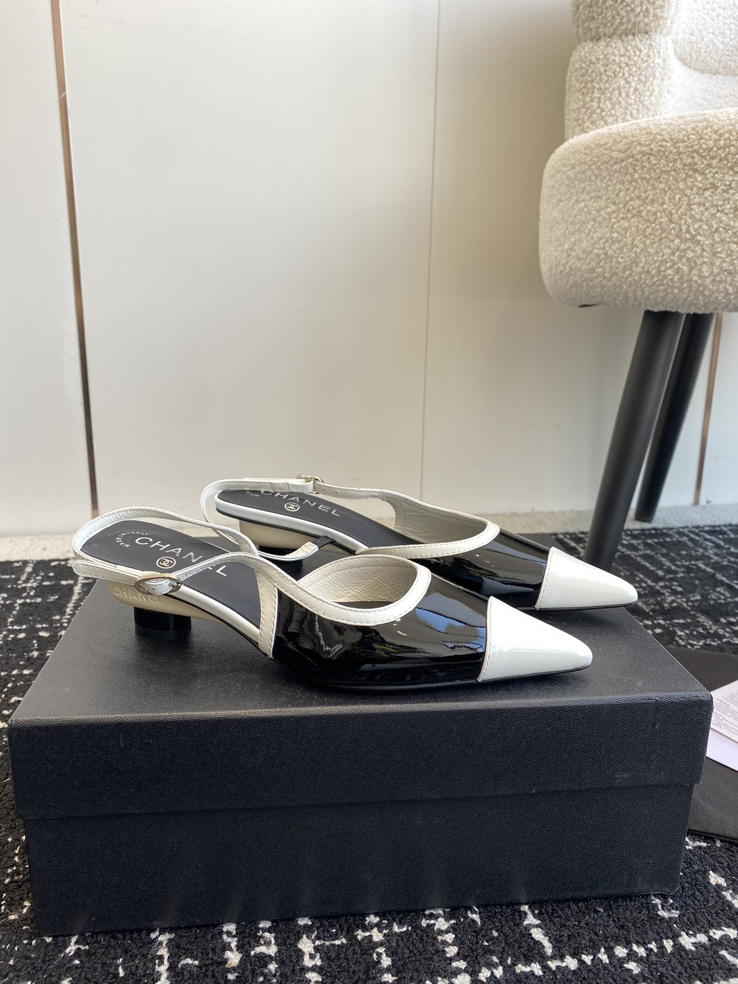 UA Ch*el SLINGBACKS