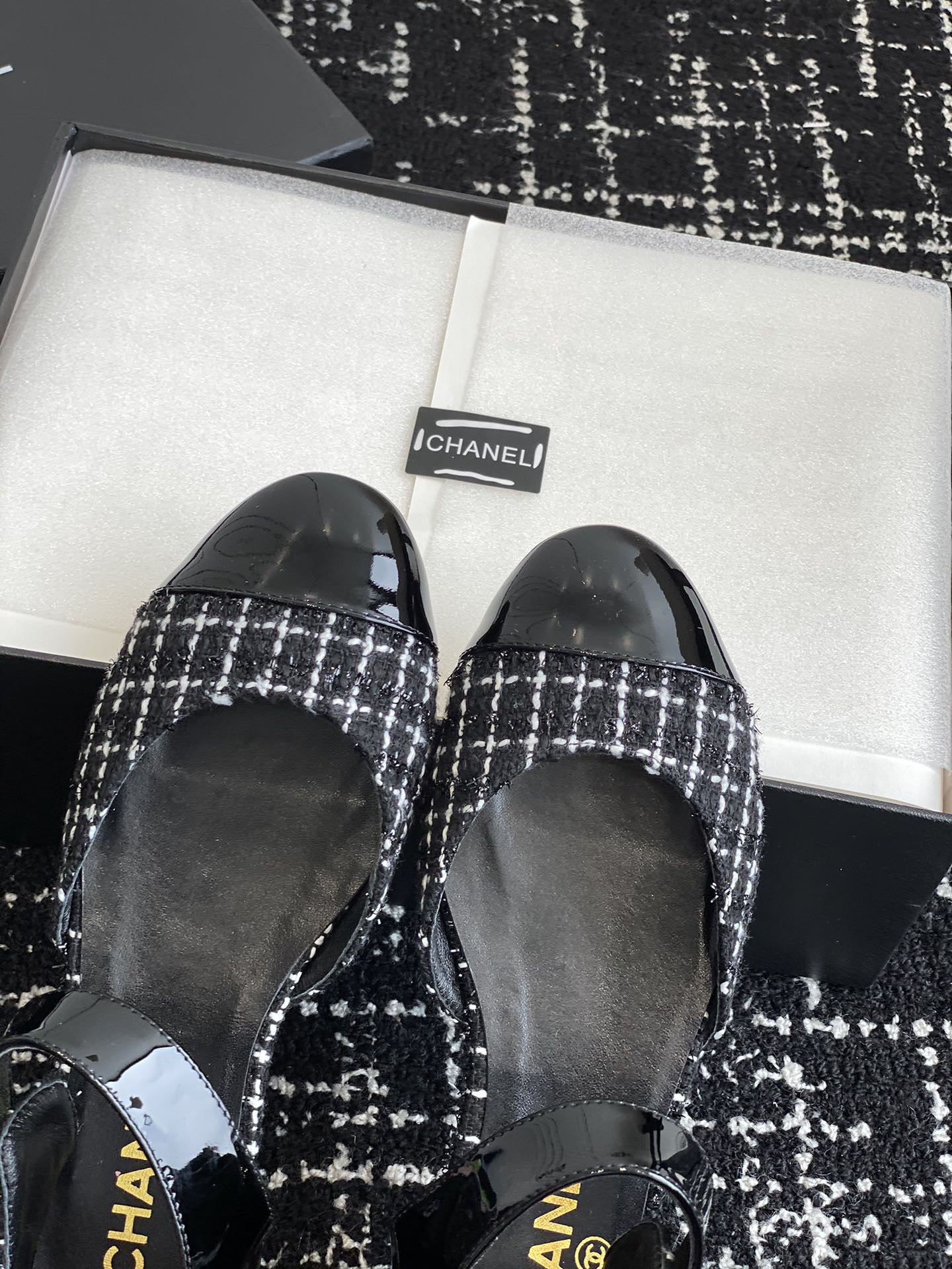 UA Ch*el MARY JANES