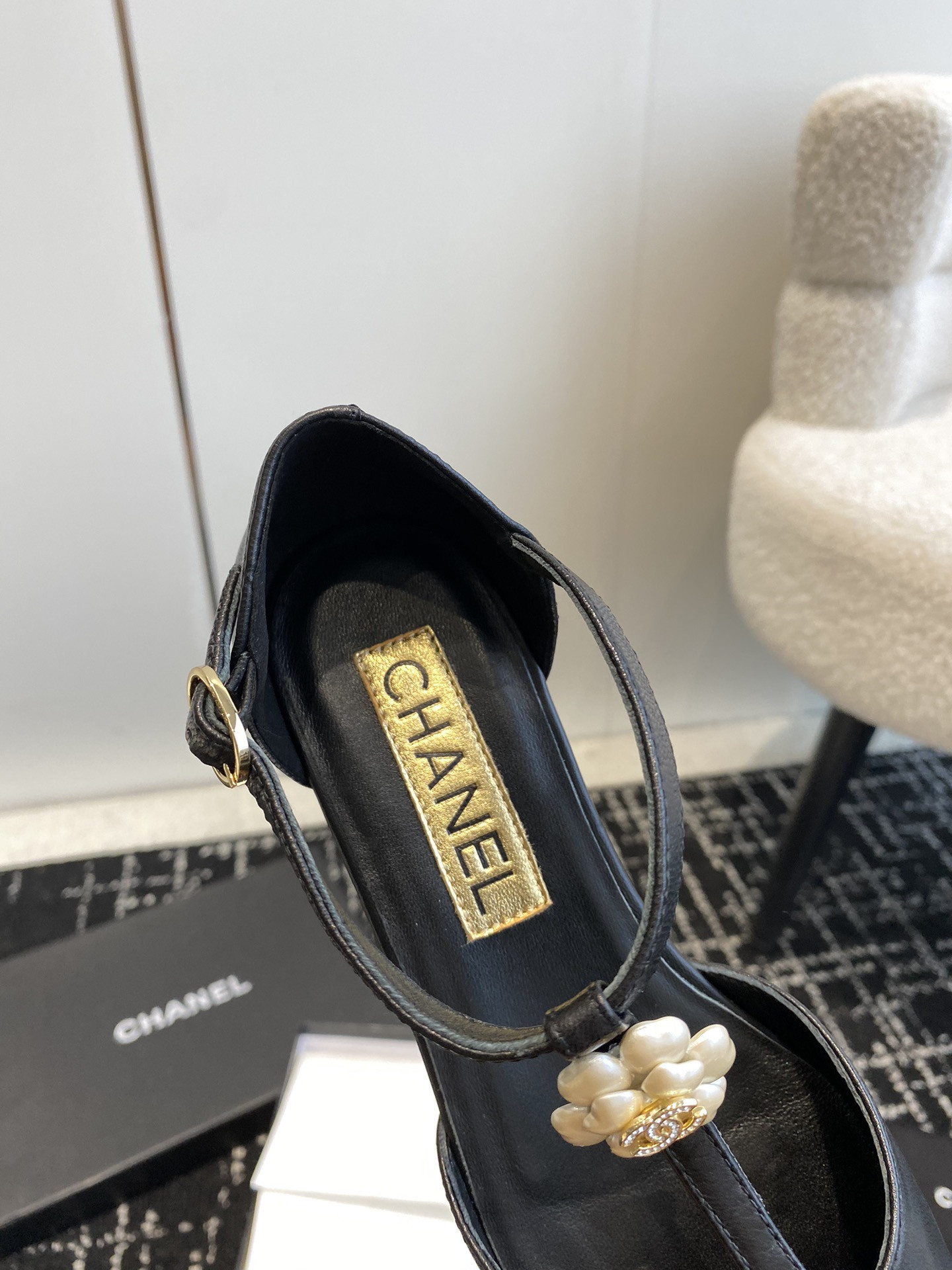 UA Ch*el MARY JANES