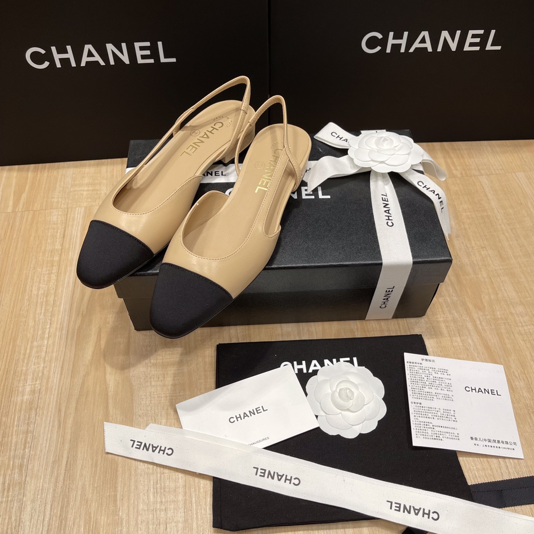 UA Ch*el SLINGBACKS FLAT