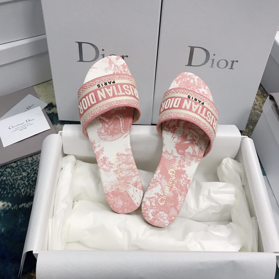 UA D*0r Dway Slide