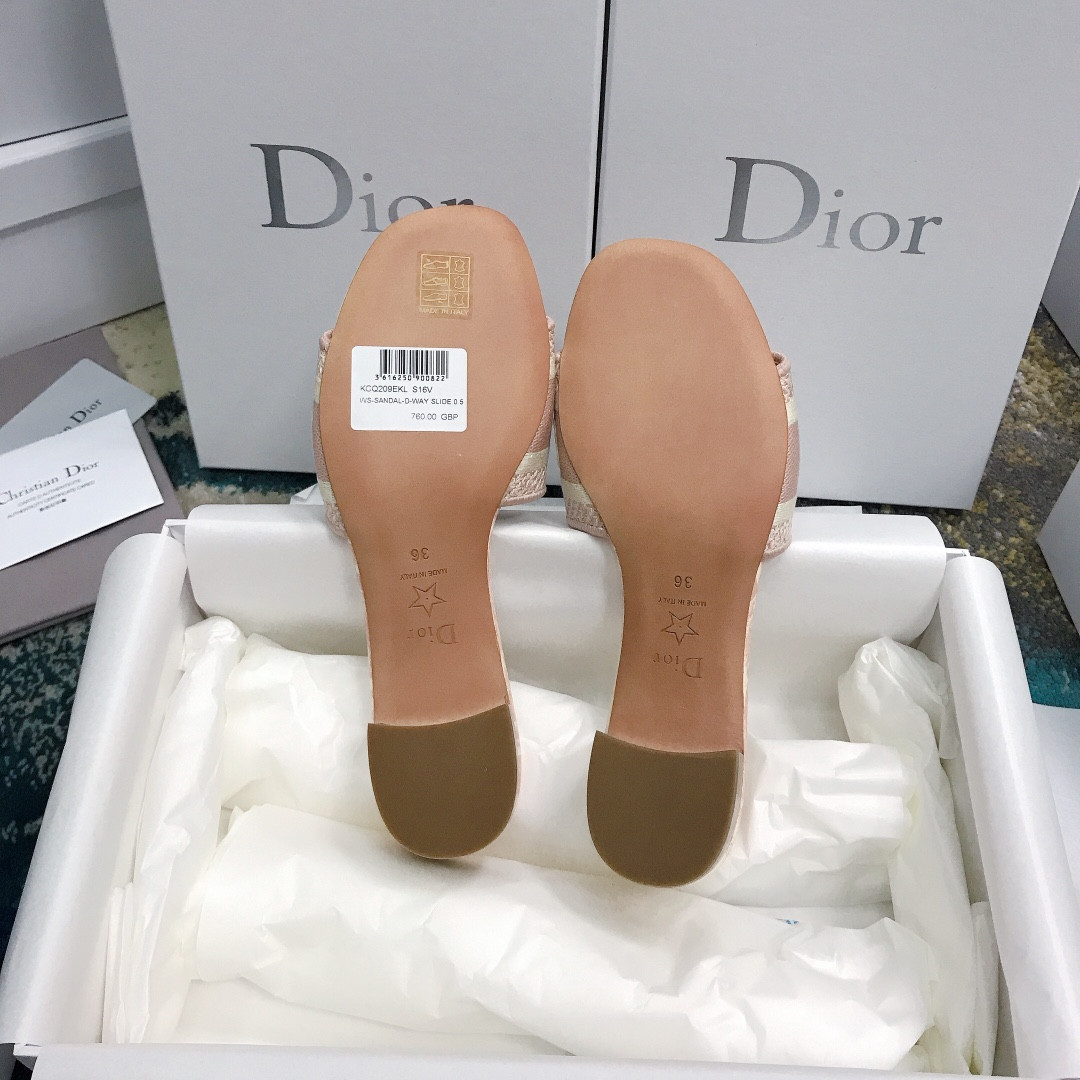 UA D*0r Dway Heeled Slide