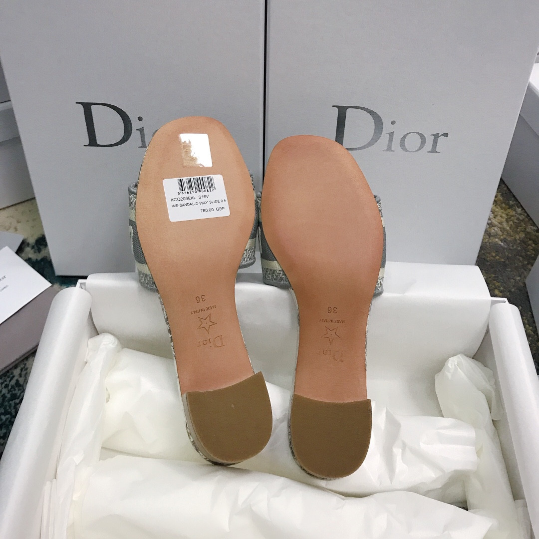 UA D*0r Dway Heeled Slide