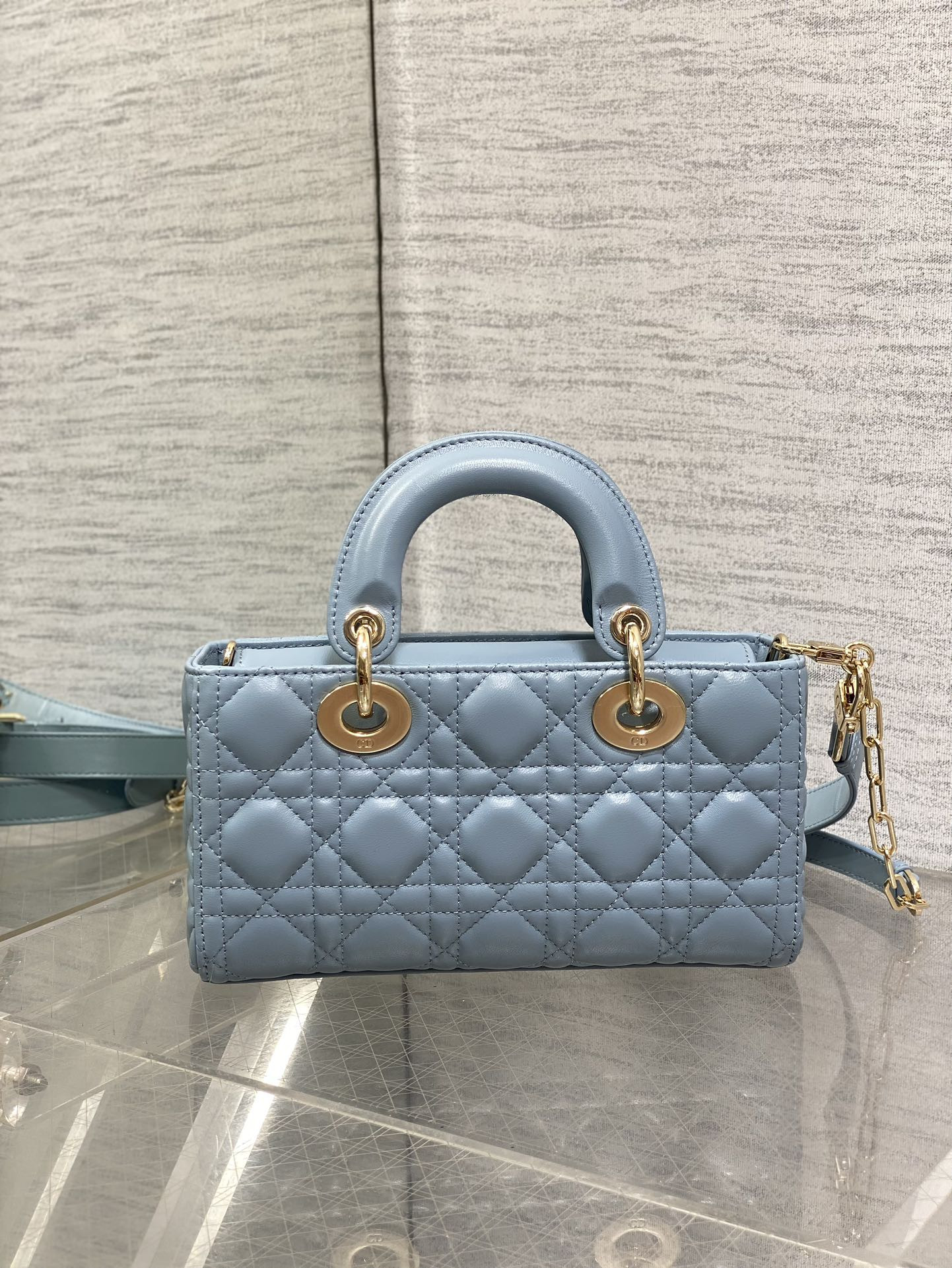 D*0r SAMLL D-JOY BAG 22.5 x 6 x 11.5CM
