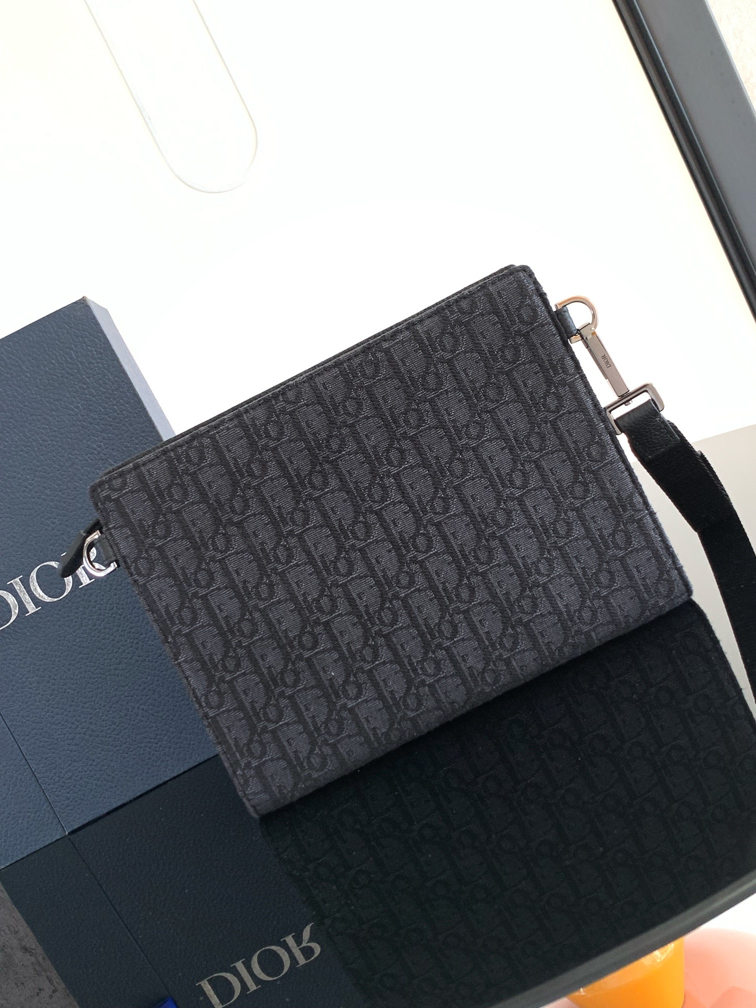 D*0r A5 Triangle Pouch 27 x 19.5 x 6 cm