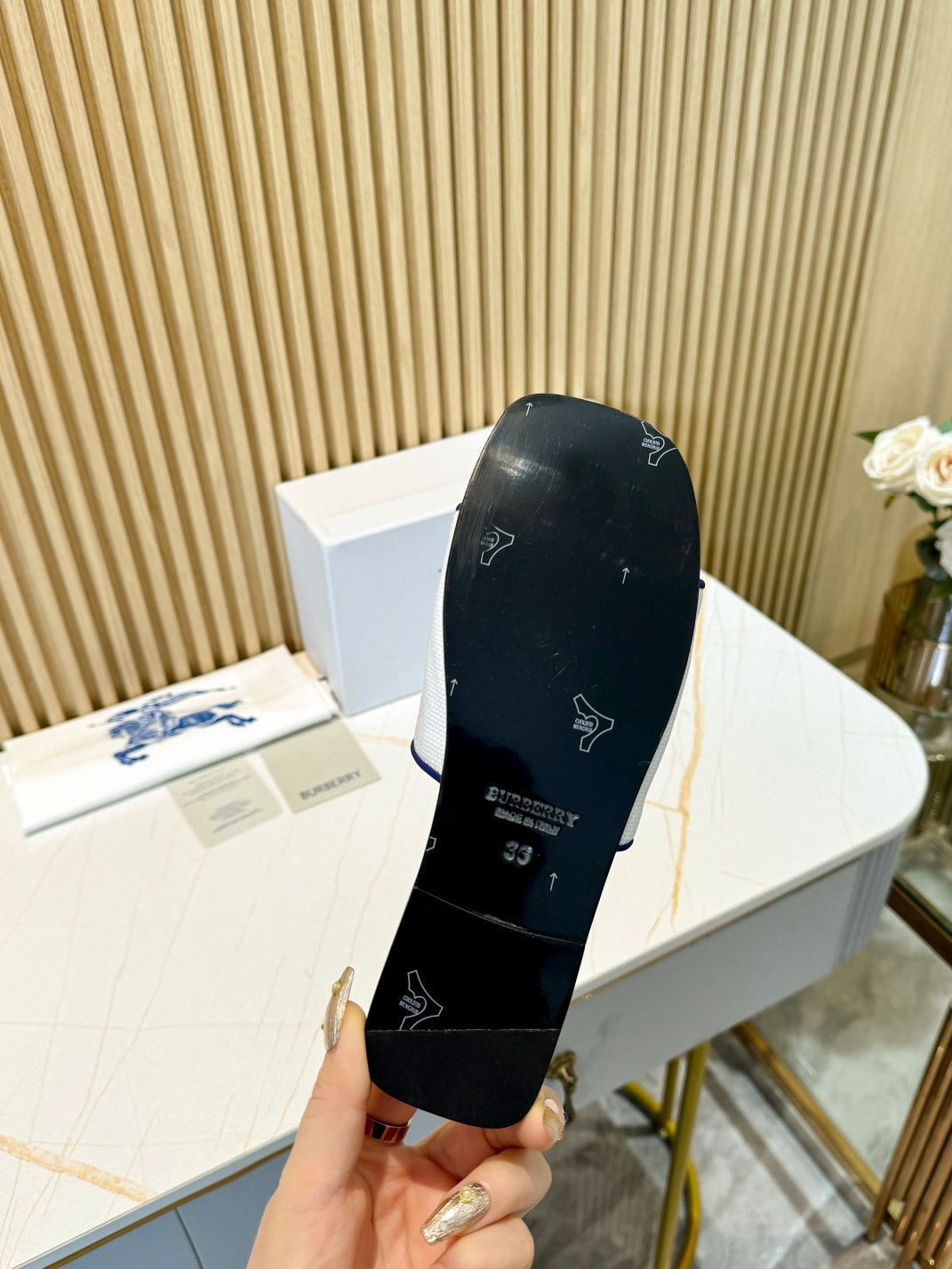 UA B**rry Slides