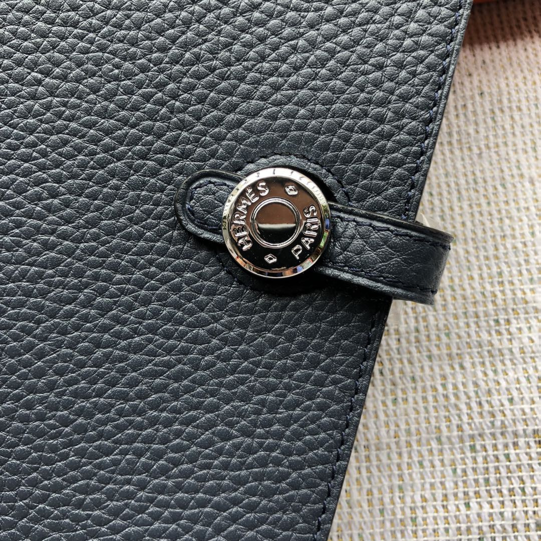 H**me5 dogon duo wallet