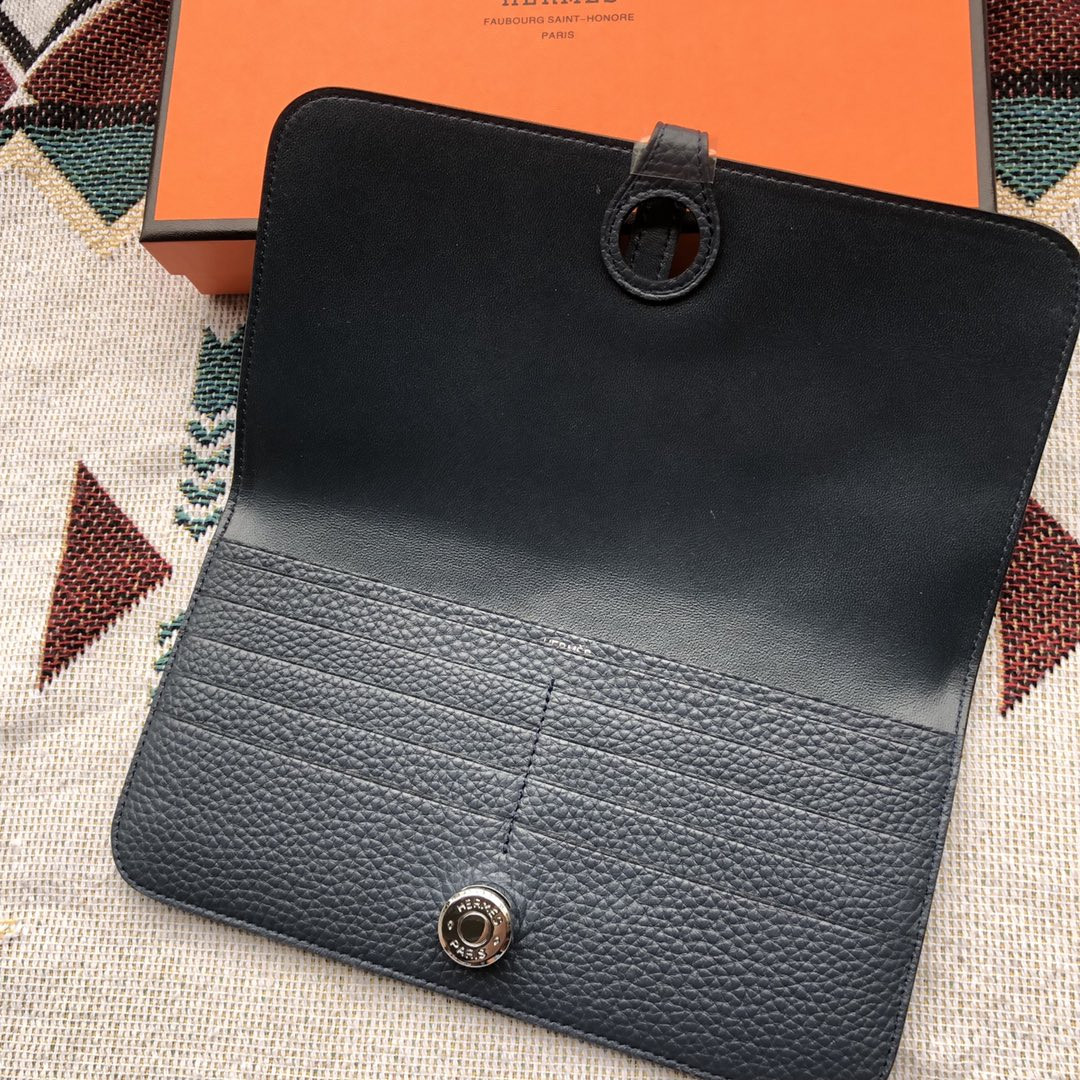 H**me5 dogon duo wallet
