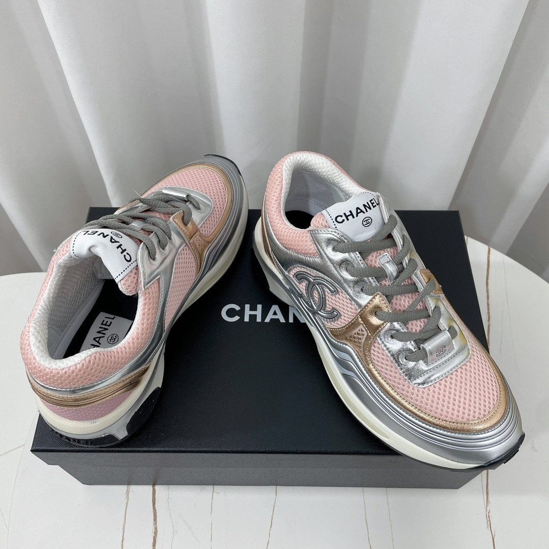 UA Ch*el SNEAKER