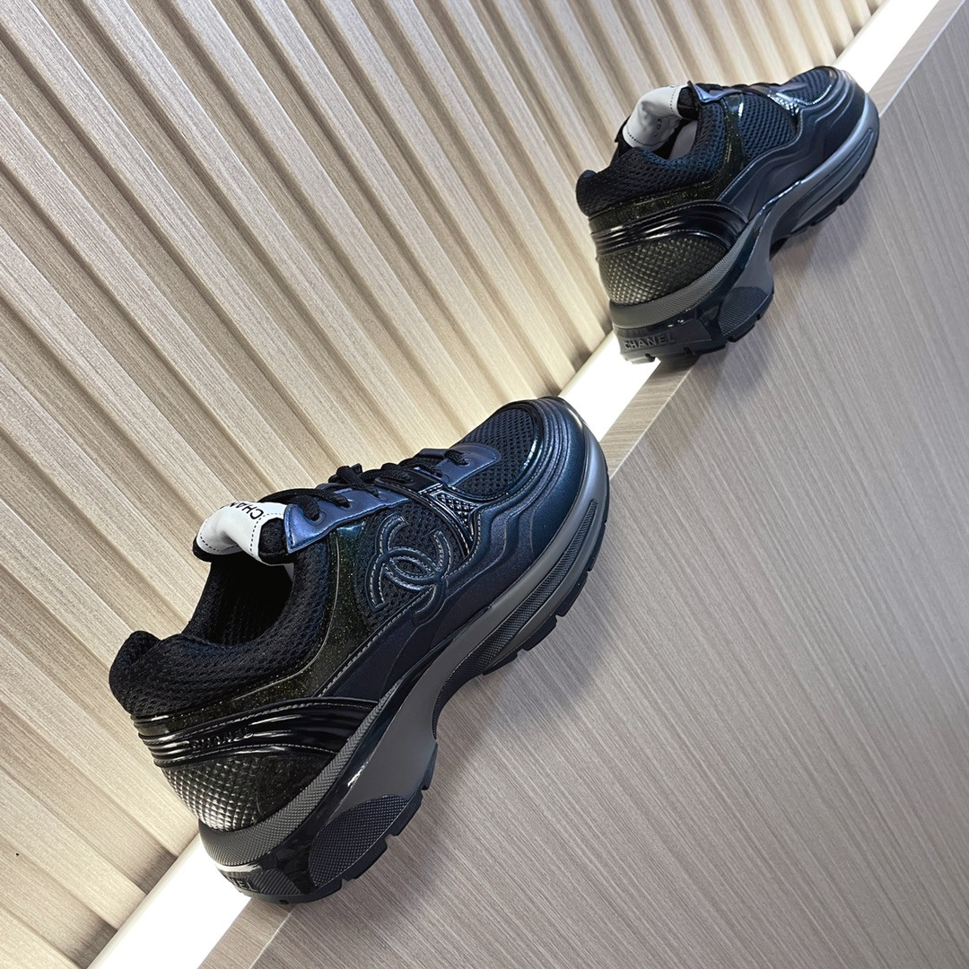 UA Ch*el SNEAKER