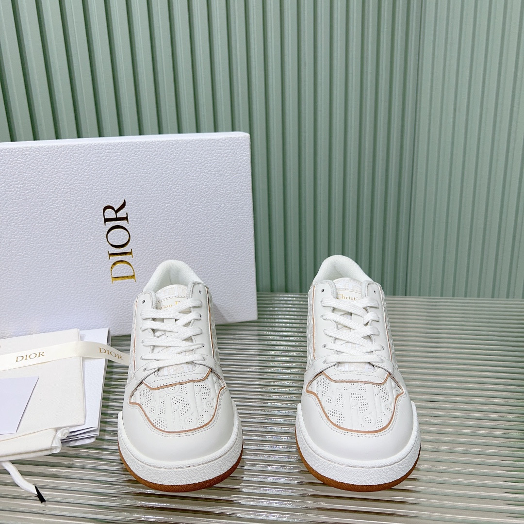 UA D*0r One Sneaker