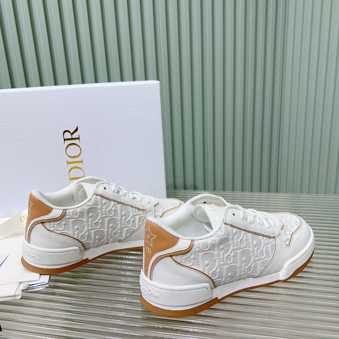UA D*0r One Sneaker